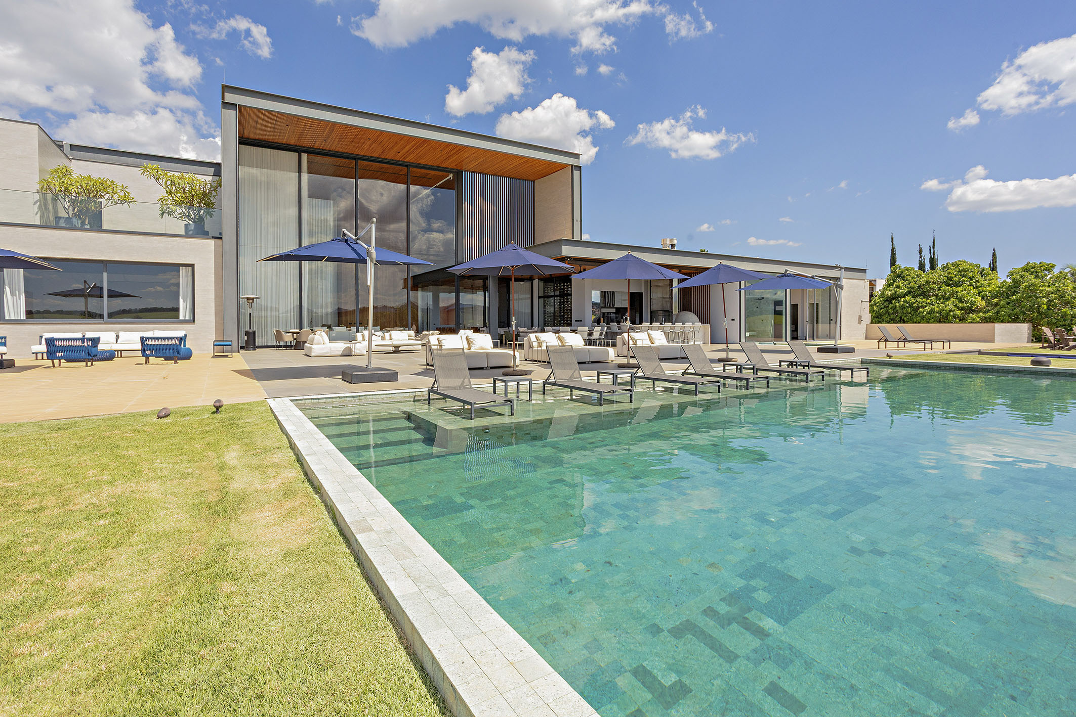  Olegário de Sá-designed residence in a privileged setting at Quinta da Baroneza - 物件實景
