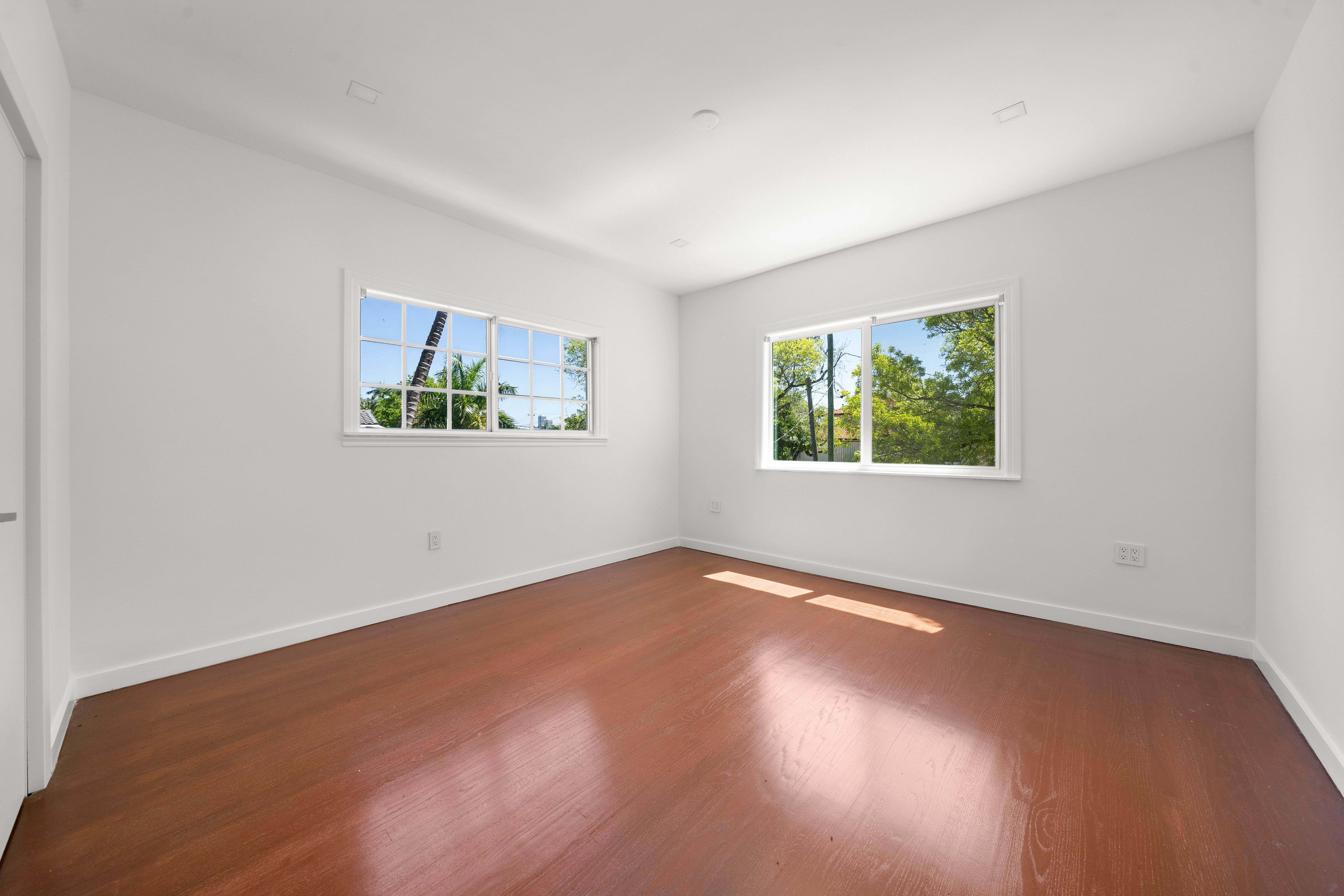  5824 Alton Rd, Miami Beach, FL, 33140 - 物件實景