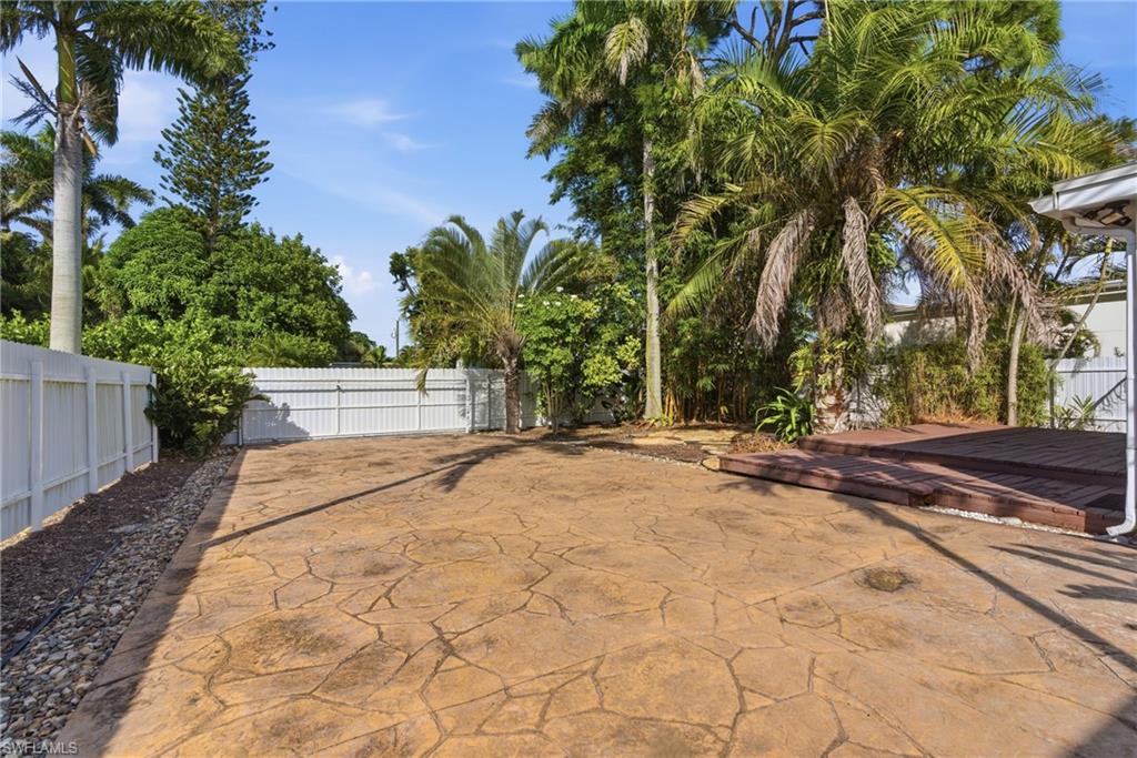 Naples, Florida, 34103, United States, 3 Bedrooms Bedrooms, ,1 BathroomBathrooms,Residential,For Sale,1993009