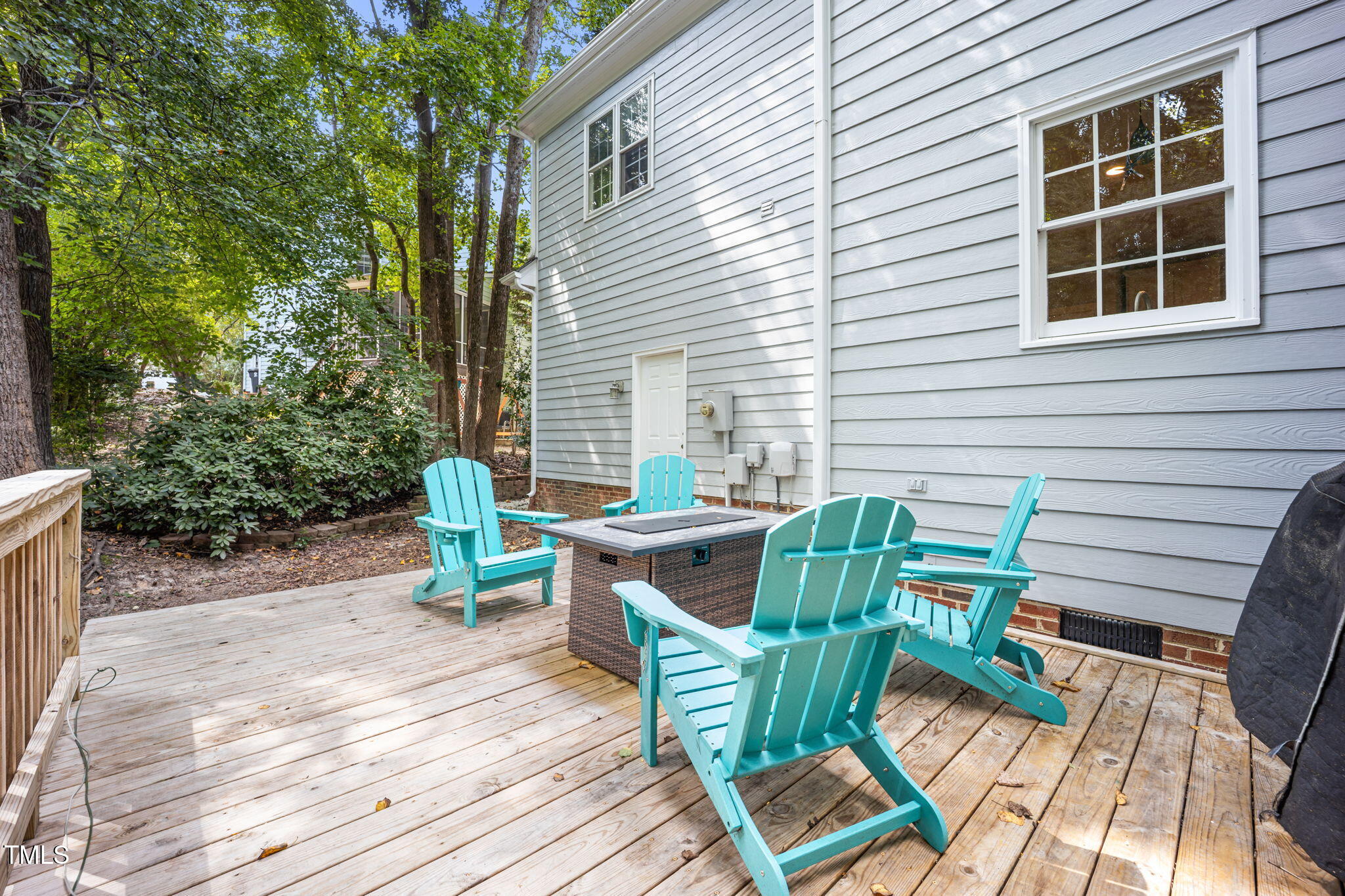 Apex, North Carolina, 27502, United States, 4 Bedrooms Bedrooms, ,3 BathroomsBathrooms,Residential,For Sale,1939175