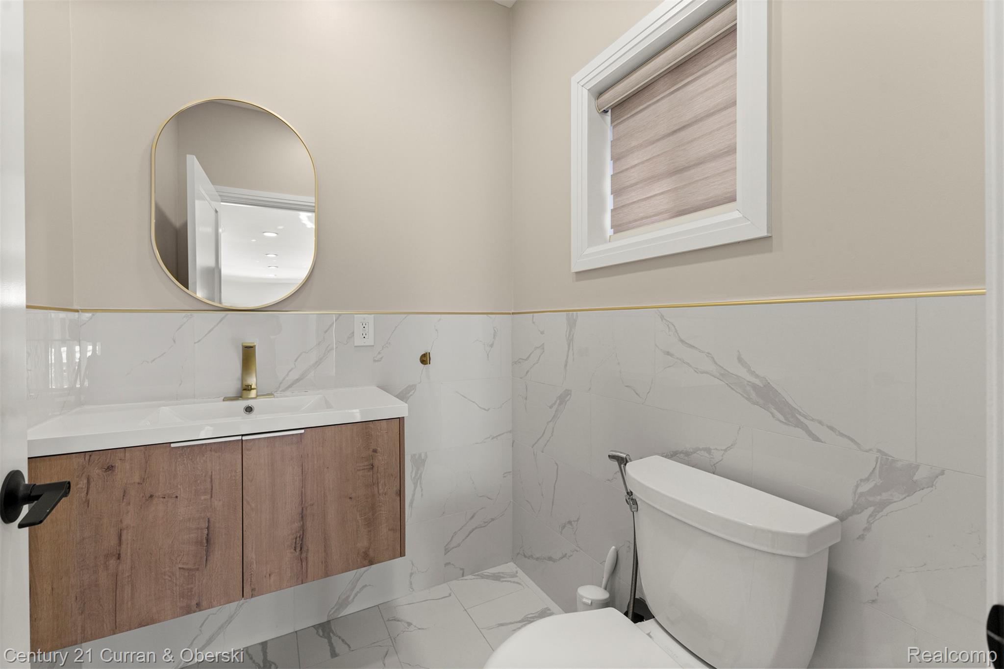 Dearborn Heights, Michigan, 48127, United States, 3 Bedrooms Bedrooms, ,4 BathroomsBathrooms,Residential,For Sale,2015312