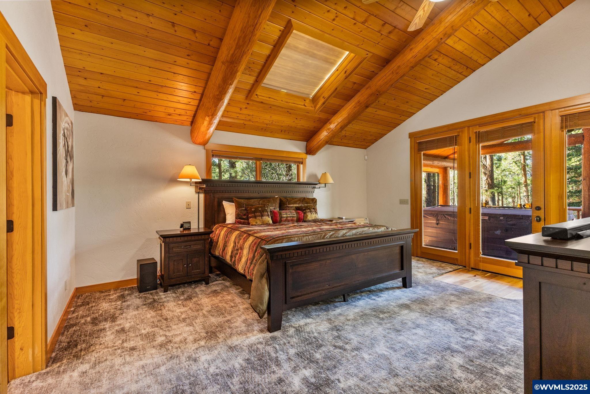 Sisters, Oregon, 97759, United States, 3 Bedrooms Bedrooms, ,6 BathroomsBathrooms,Residential,For Sale,1784576