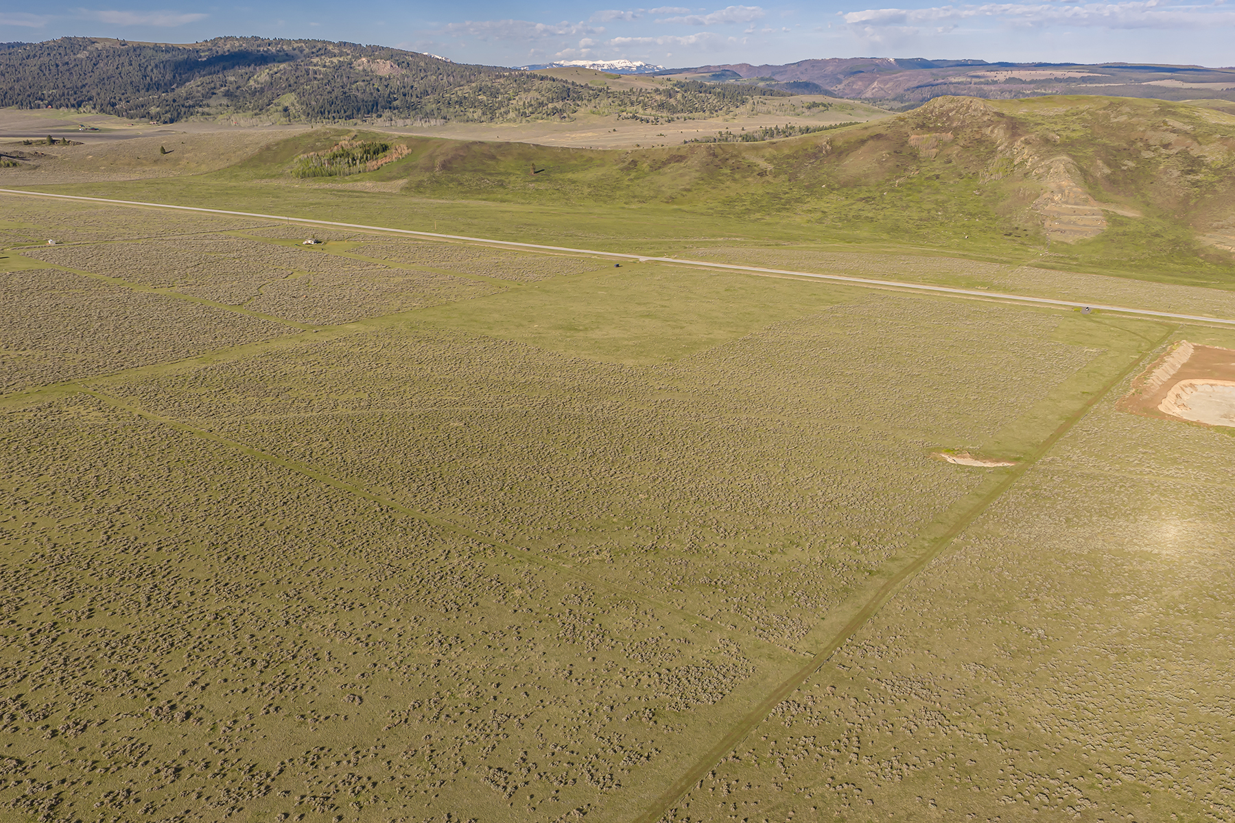  440 MT Highway 87 - 物件實景