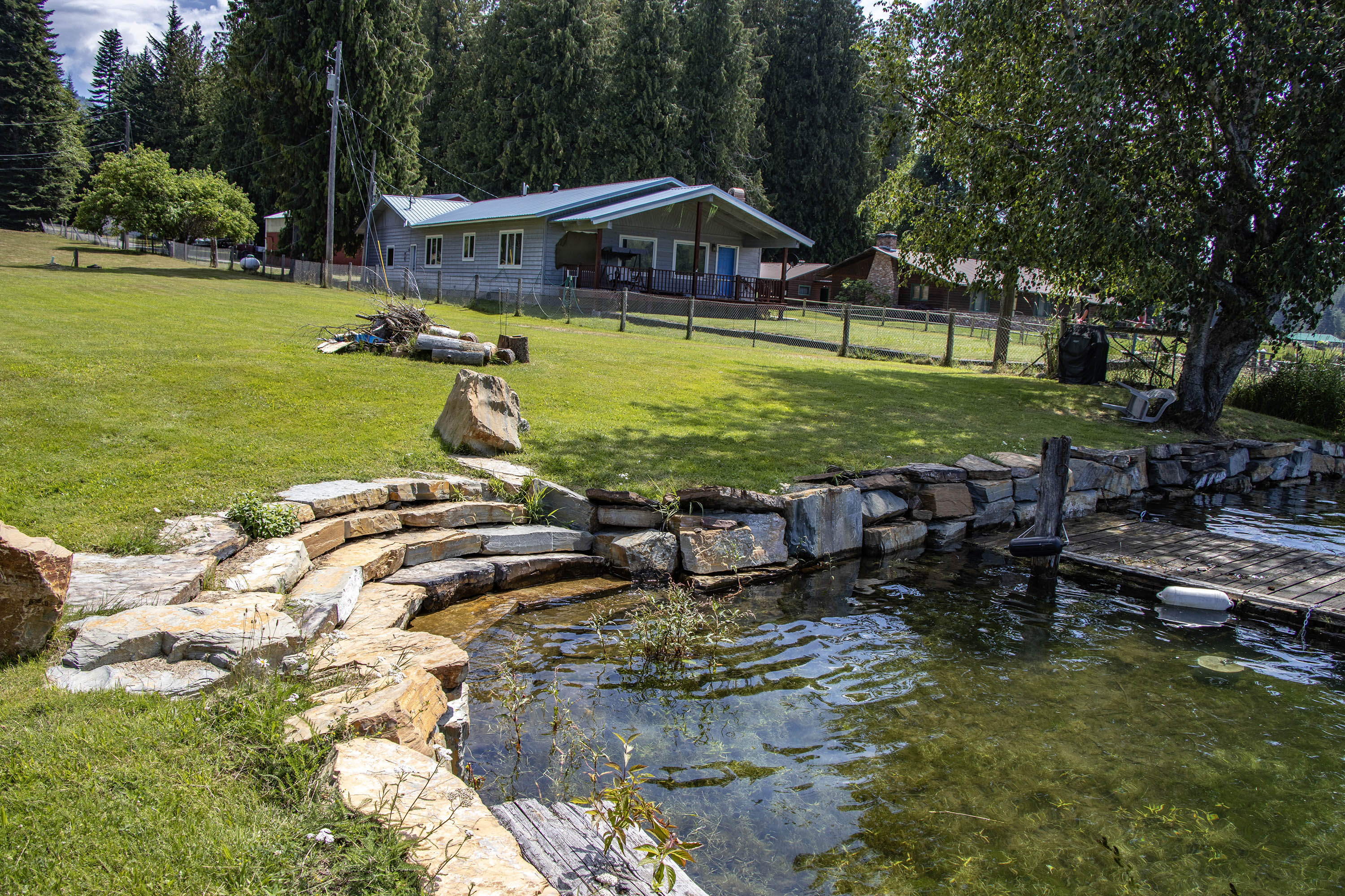 Hope, Idaho, 83836, United States, 2 Bedrooms Bedrooms, ,1 BathroomBathrooms,Residential,For Sale,1904482