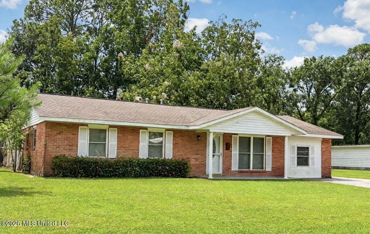 Belmont Dr, Biloxi, MS 39532