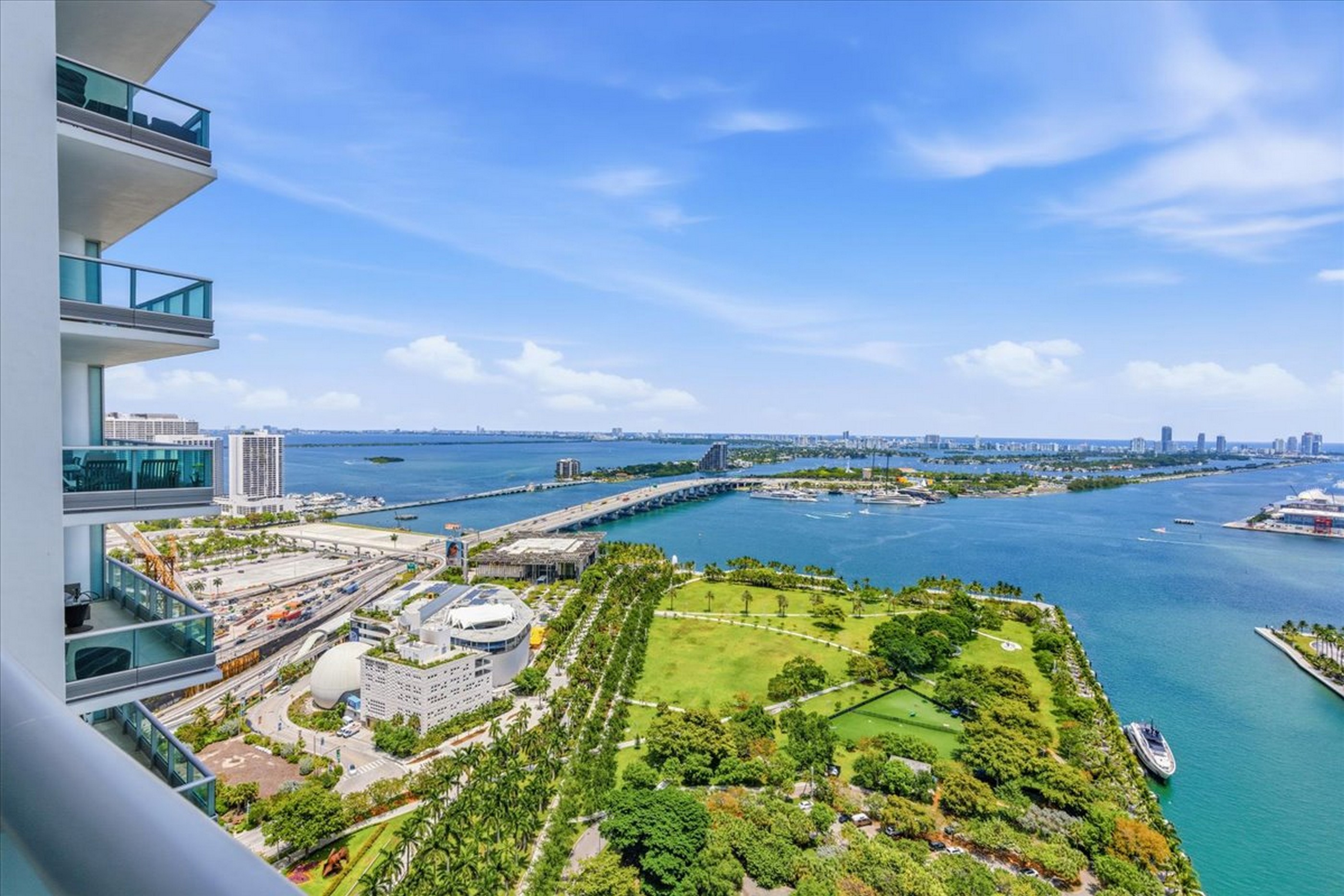  900 Biscayne Blvd, Miami, FL, 33132 - 物件實景