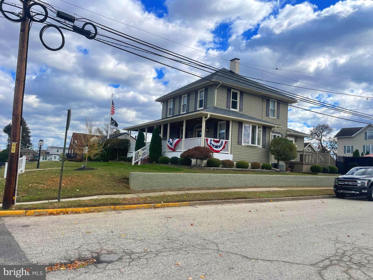 MAPLE SHADE, New Jersey, 08052, United States, 3 Bedrooms Bedrooms, ,3 BathroomsBathrooms,Residential,For Sale,1985694