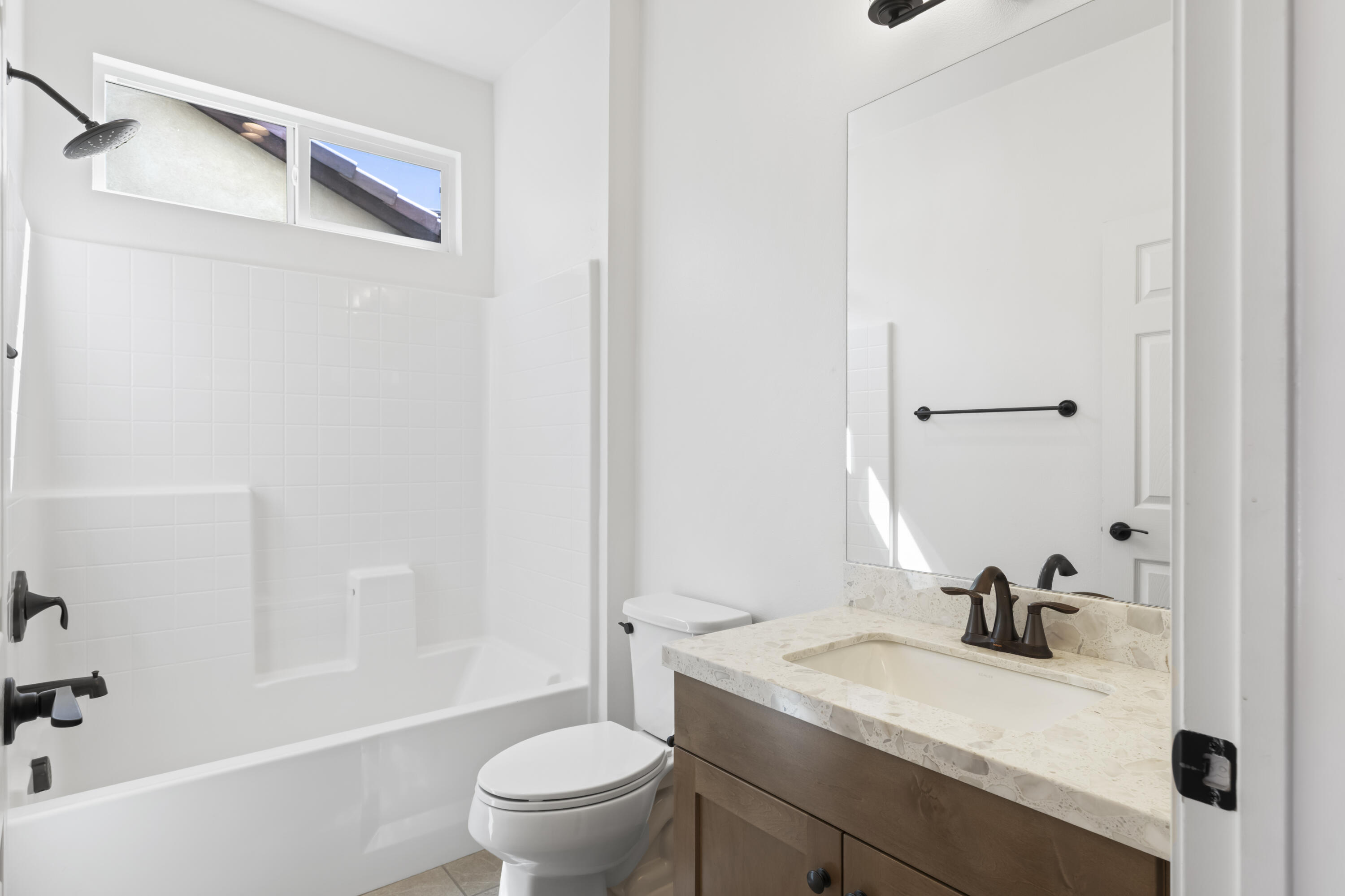 Palm Desert, California, 92211, United States, 3 Bedrooms Bedrooms, ,4 BathroomsBathrooms,Residential,For Sale,1949853