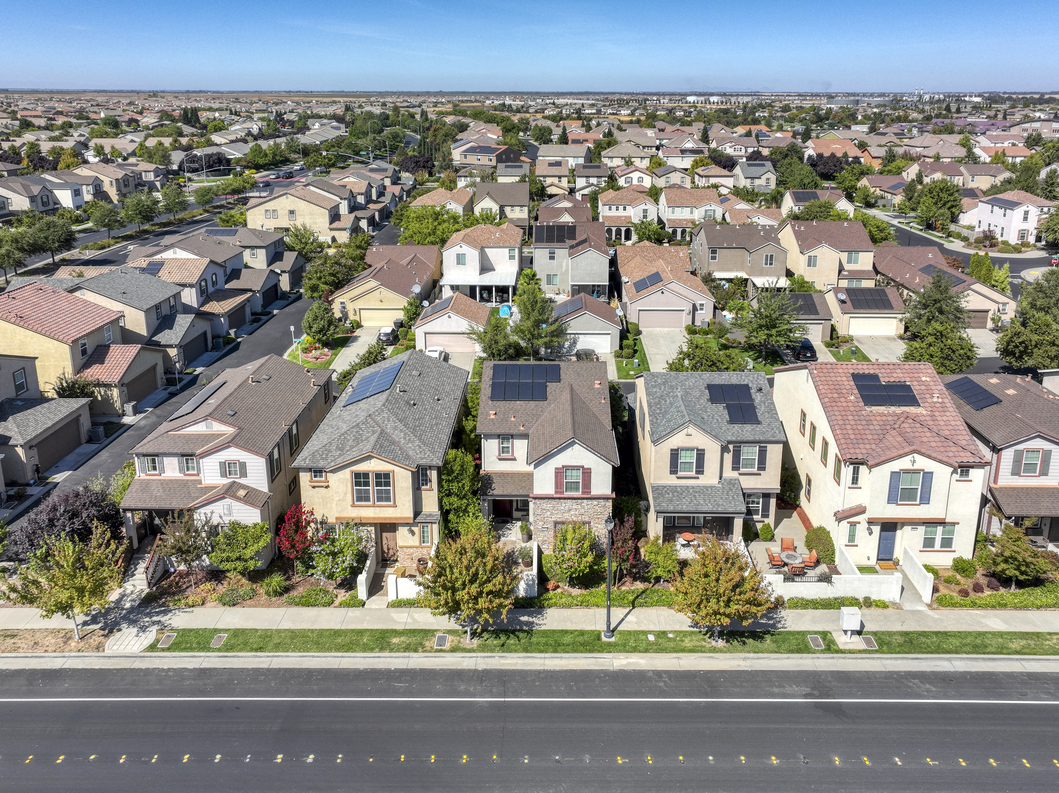  3041 Village Center Drive, Roseville, CA 95747 - 物件實景