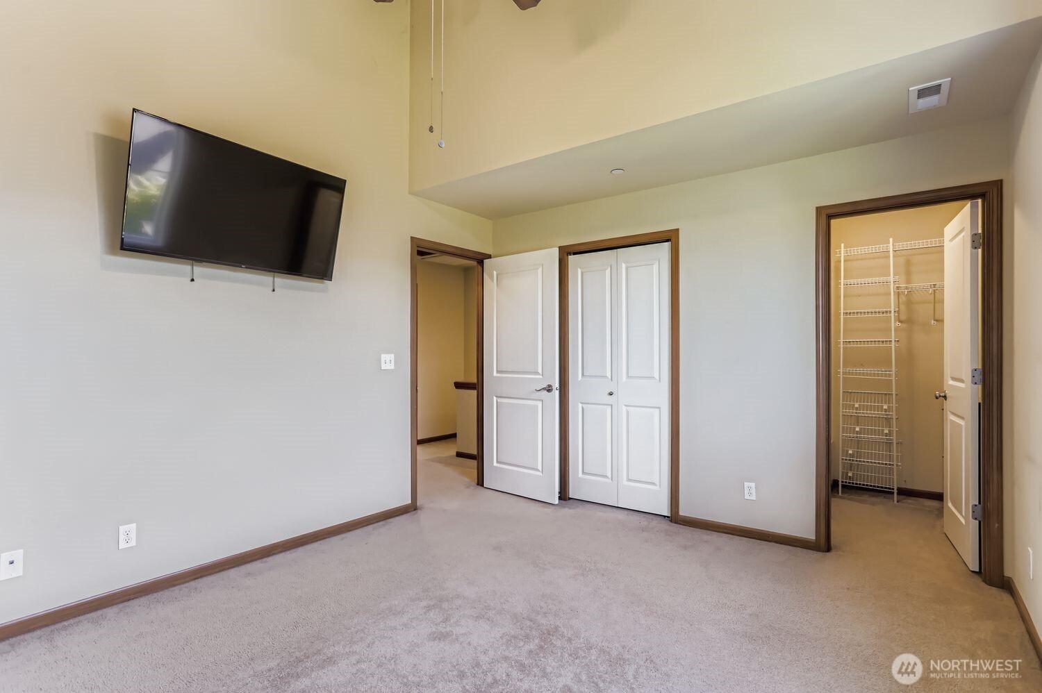 ISSAQUAH, Washington, 98029, United States, 4 Bedrooms Bedrooms, ,2 BathroomsBathrooms,Residential,For Sale,1951162