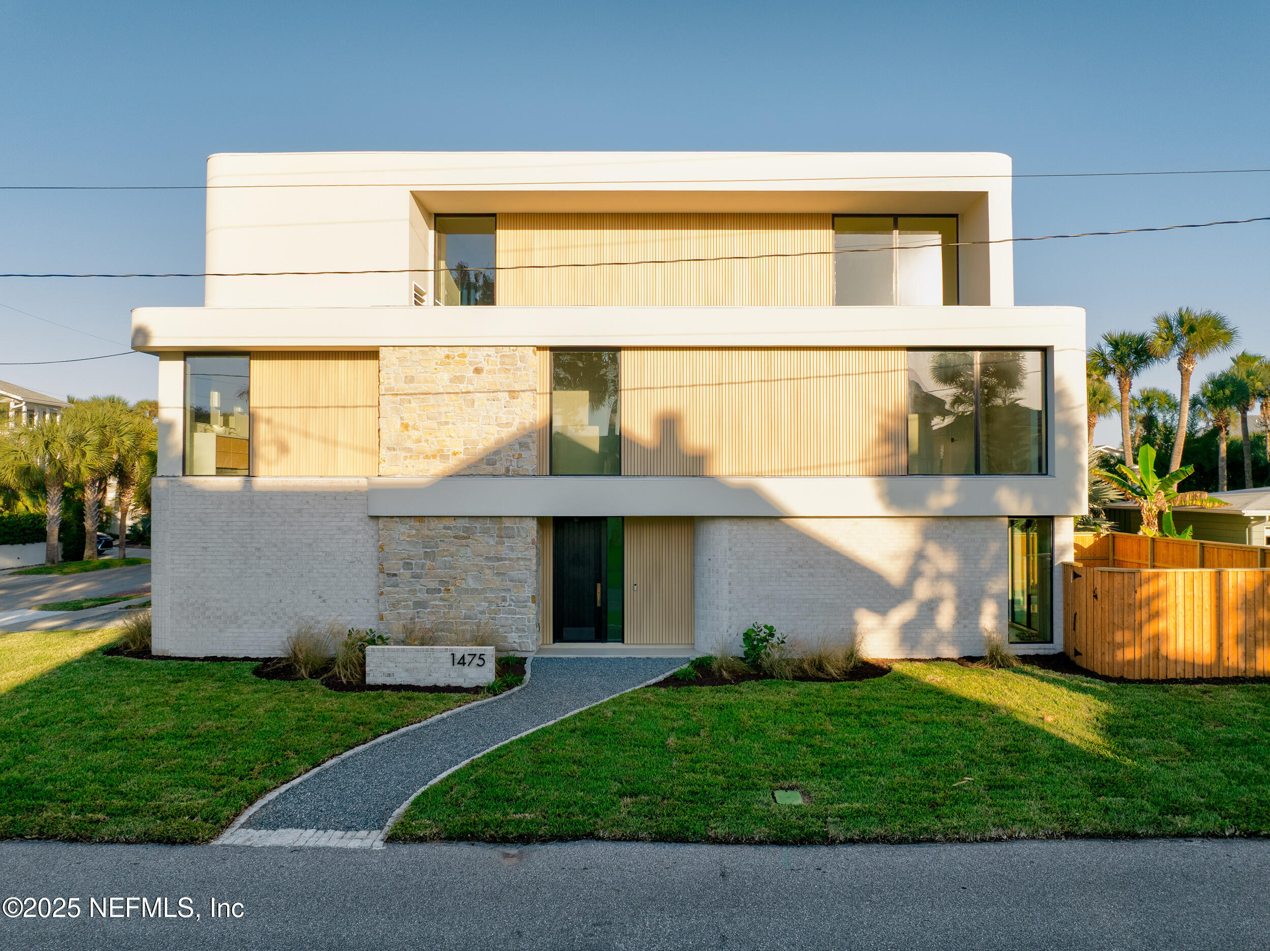 Atlantic Beach, Florida, 32233, United States, 6 Bedrooms Bedrooms, ,5 BathroomsBathrooms,Residential,For Sale,1989141