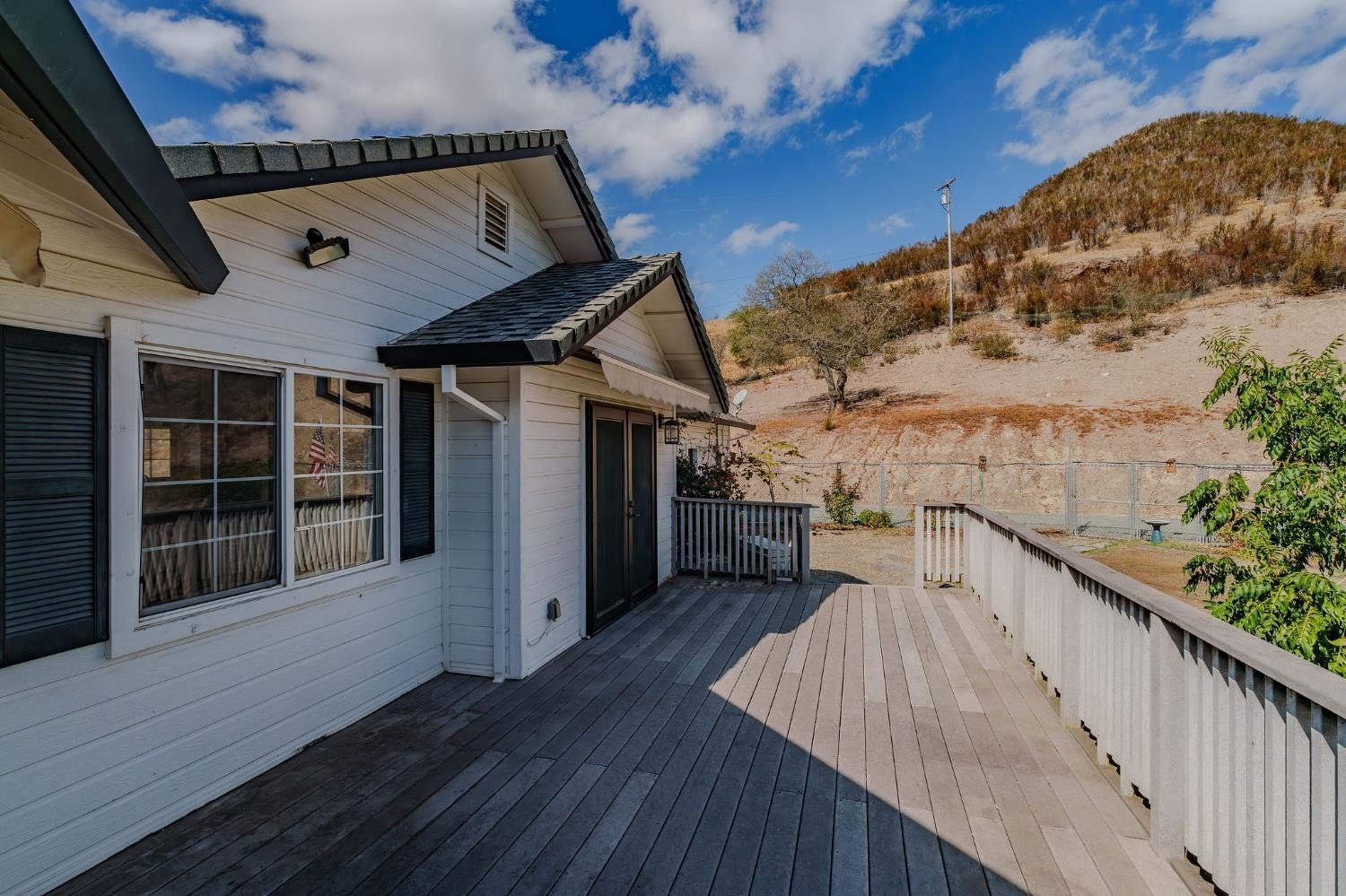 Valley Springs, California, 95252, United States, 3 Bedrooms Bedrooms, ,3 BathroomsBathrooms,Residential,For Sale,1983340