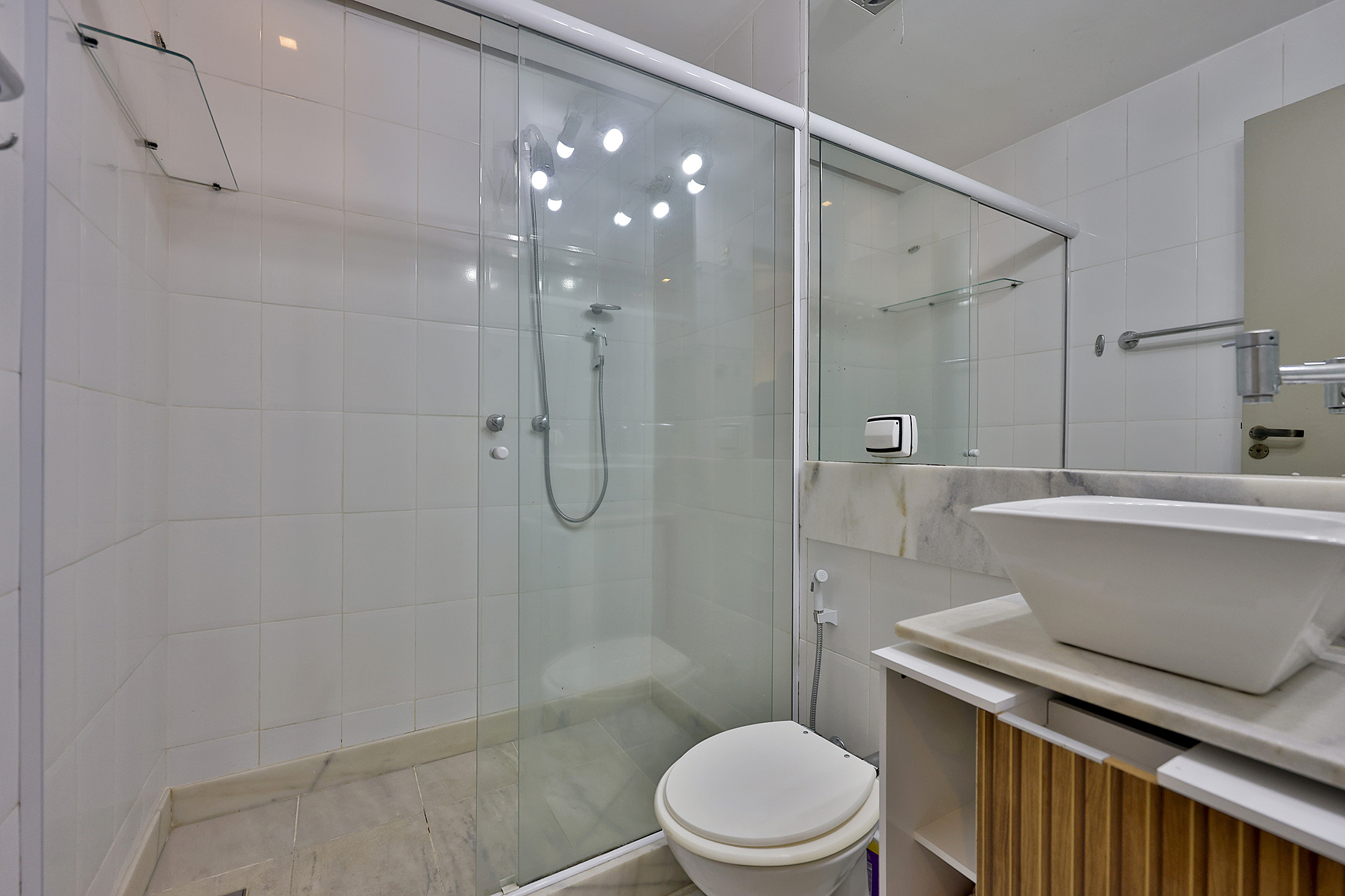 Renovated apartment in prime location with integrated layout - 物件實景