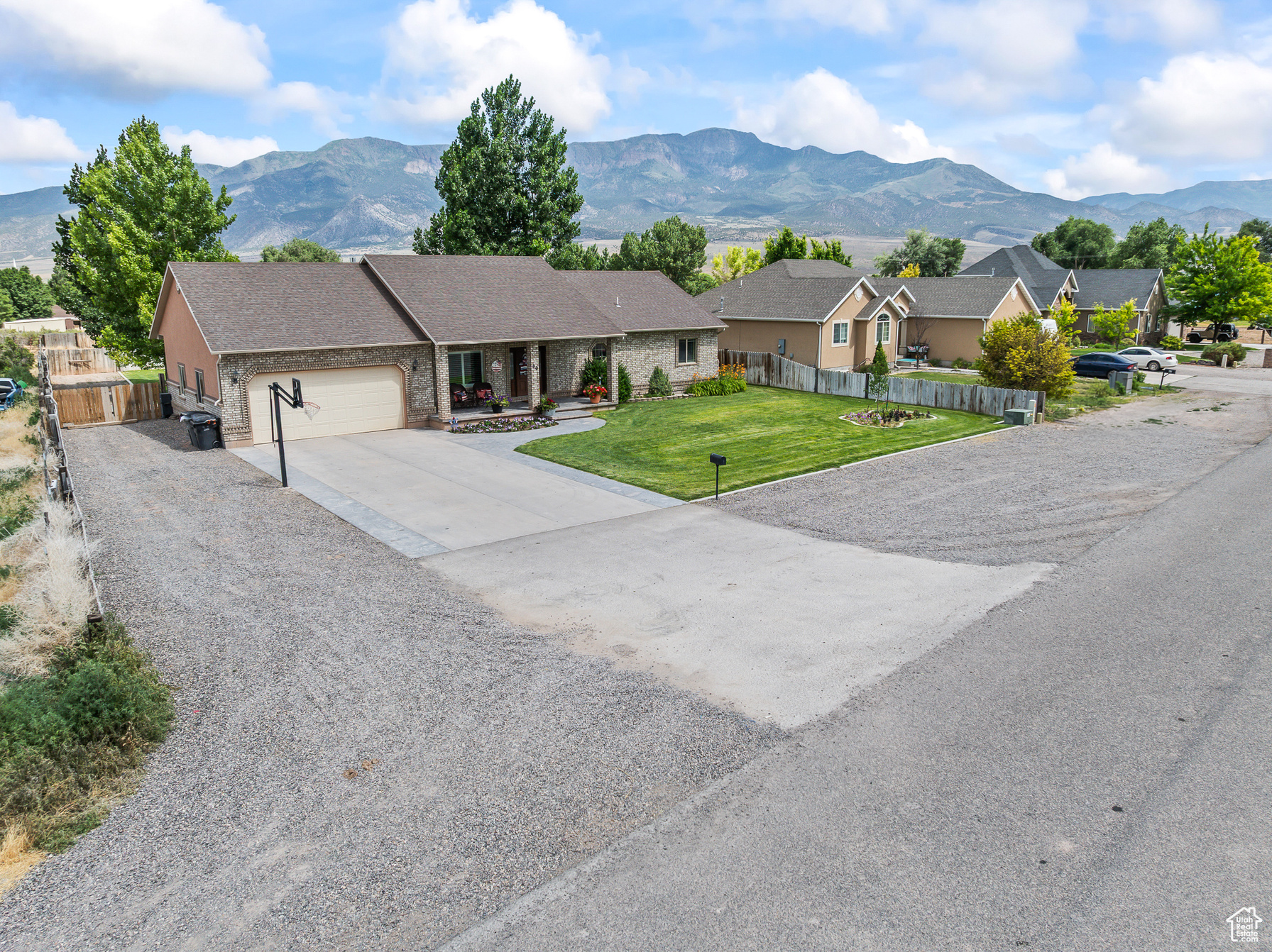 CENTRAL VALLEY, Utah, 84754, United States, 4 Bedrooms Bedrooms, ,3 BathroomsBathrooms,Residential,For Sale,1877350