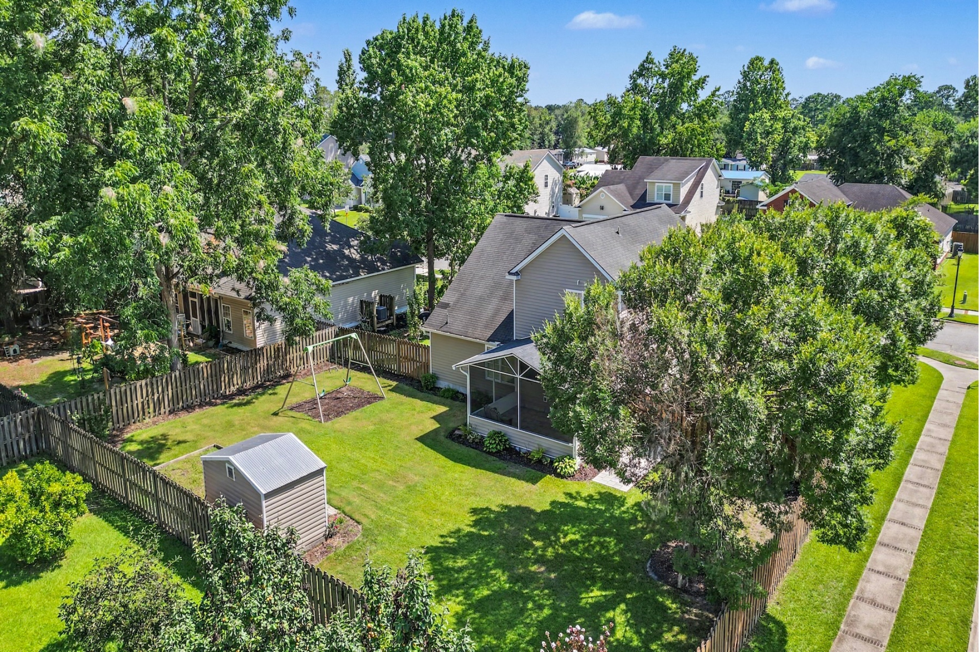  200 Sawgrass Drive - 物件實景