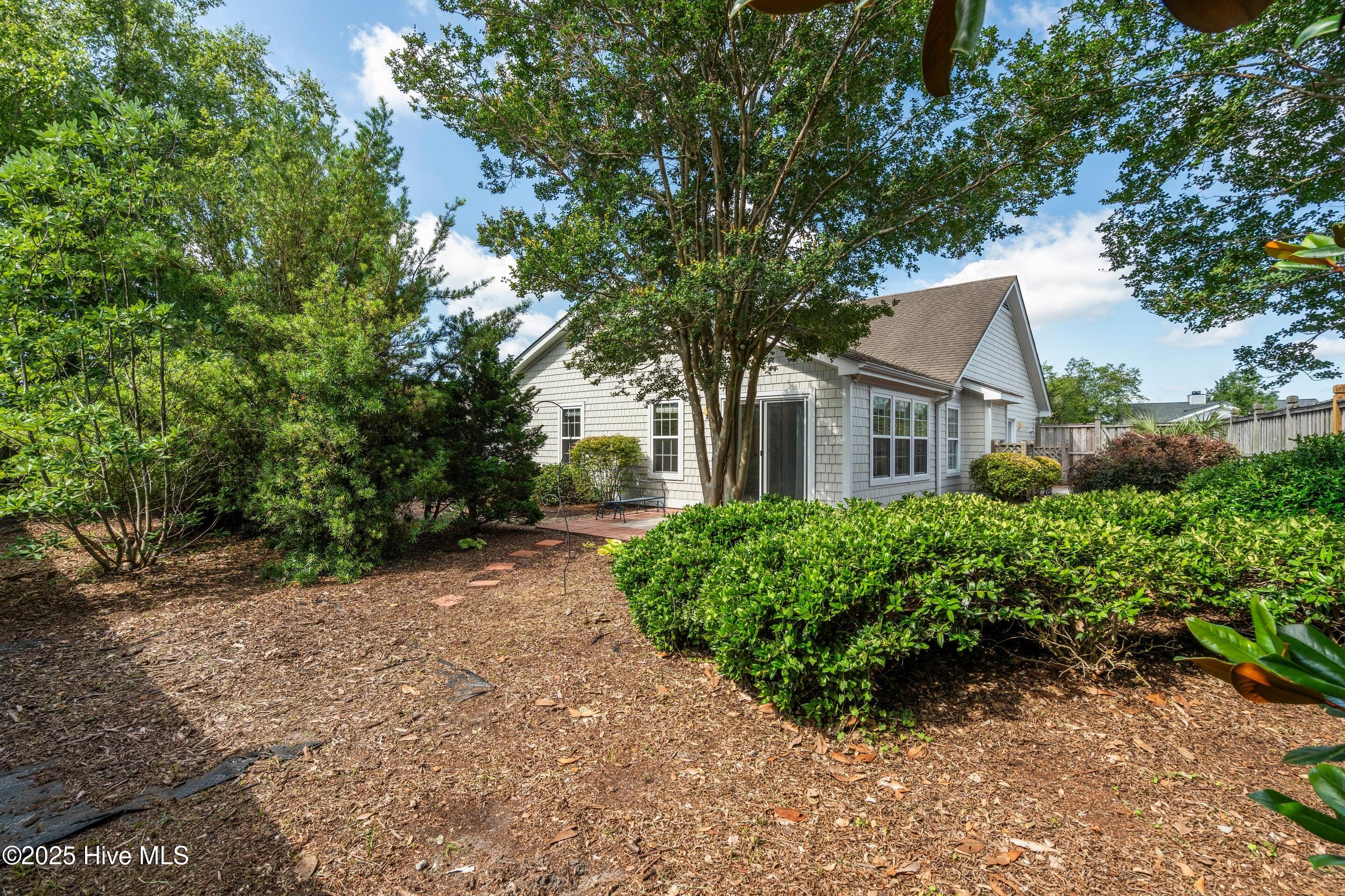 Wilmington, North Carolina, 28405, United States, 4 Bedrooms Bedrooms, ,2 BathroomsBathrooms,Residential,For Sale,1957483