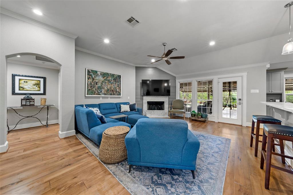 China Spring, Texas, 76633, United States, 3 Bedrooms Bedrooms, ,2 BathroomsBathrooms,Residential,For Sale,1974952