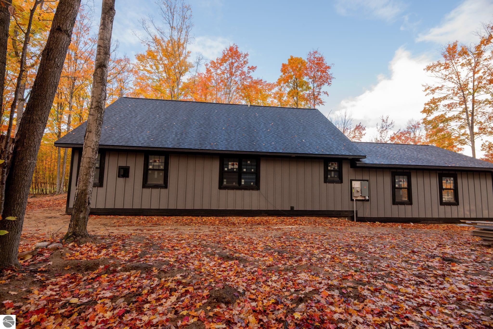 Bellaire, Michigan, 49615, United States, 3 Bedrooms Bedrooms, ,1 BathroomBathrooms,Residential,For Sale,2023202
