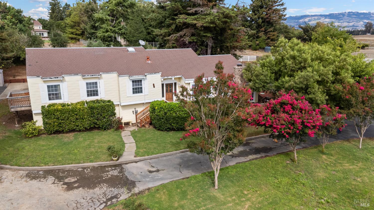 Petaluma, California, 94952, United States, 4 Bedrooms Bedrooms, ,2 BathroomsBathrooms,Residential,For Sale,1974511