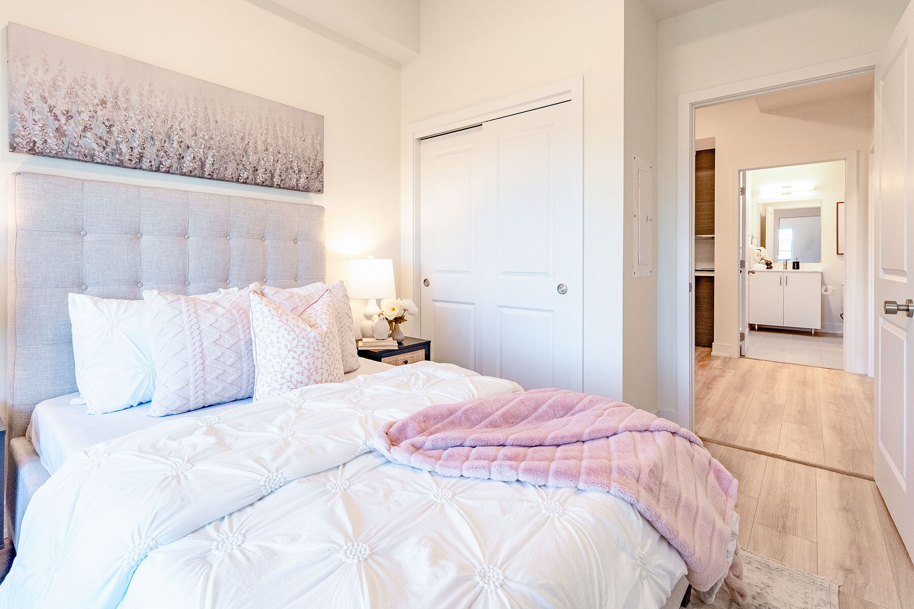  Bright & Spacious Condo Living - 物件實景