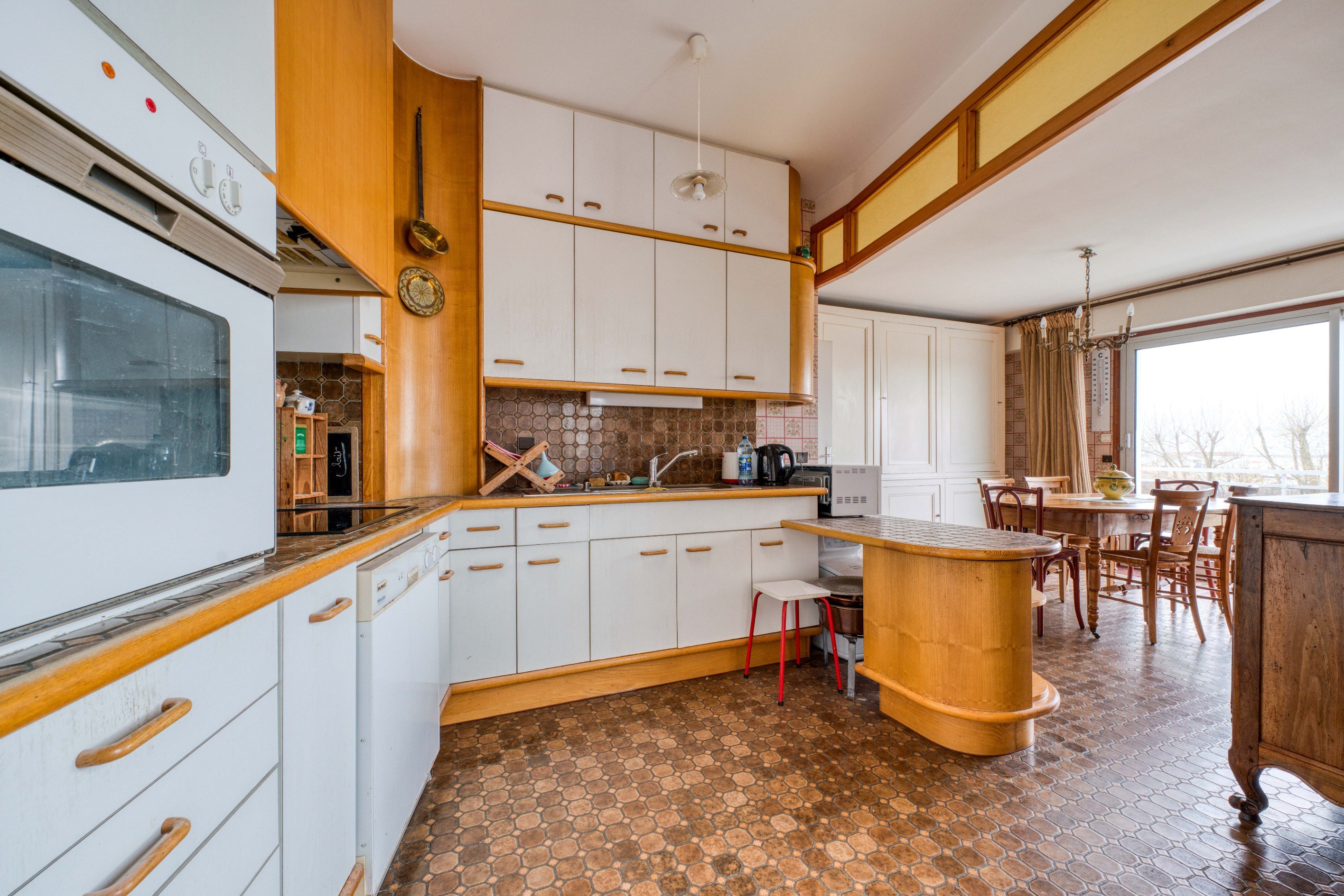  EXCEPTIONAL 230 SQM APARTMENT STEPS FROM TOWN CENTRE OF ROYAN WITH LARGE TERRAC… - 物件實景