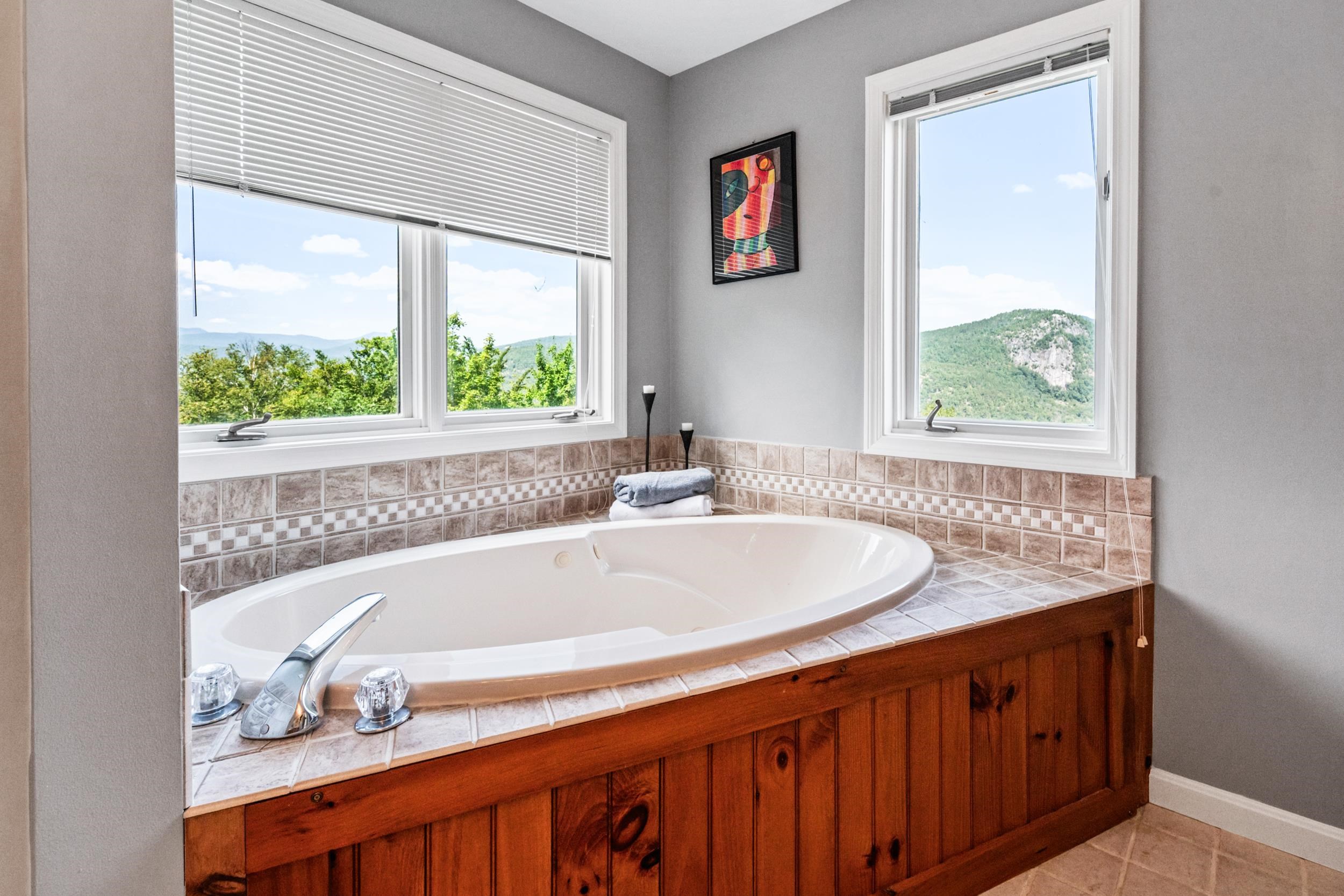 Bartlett, New Hampshire, 03812, United States, 3 Bedrooms Bedrooms, ,2 BathroomsBathrooms,Residential,For Sale,1918621