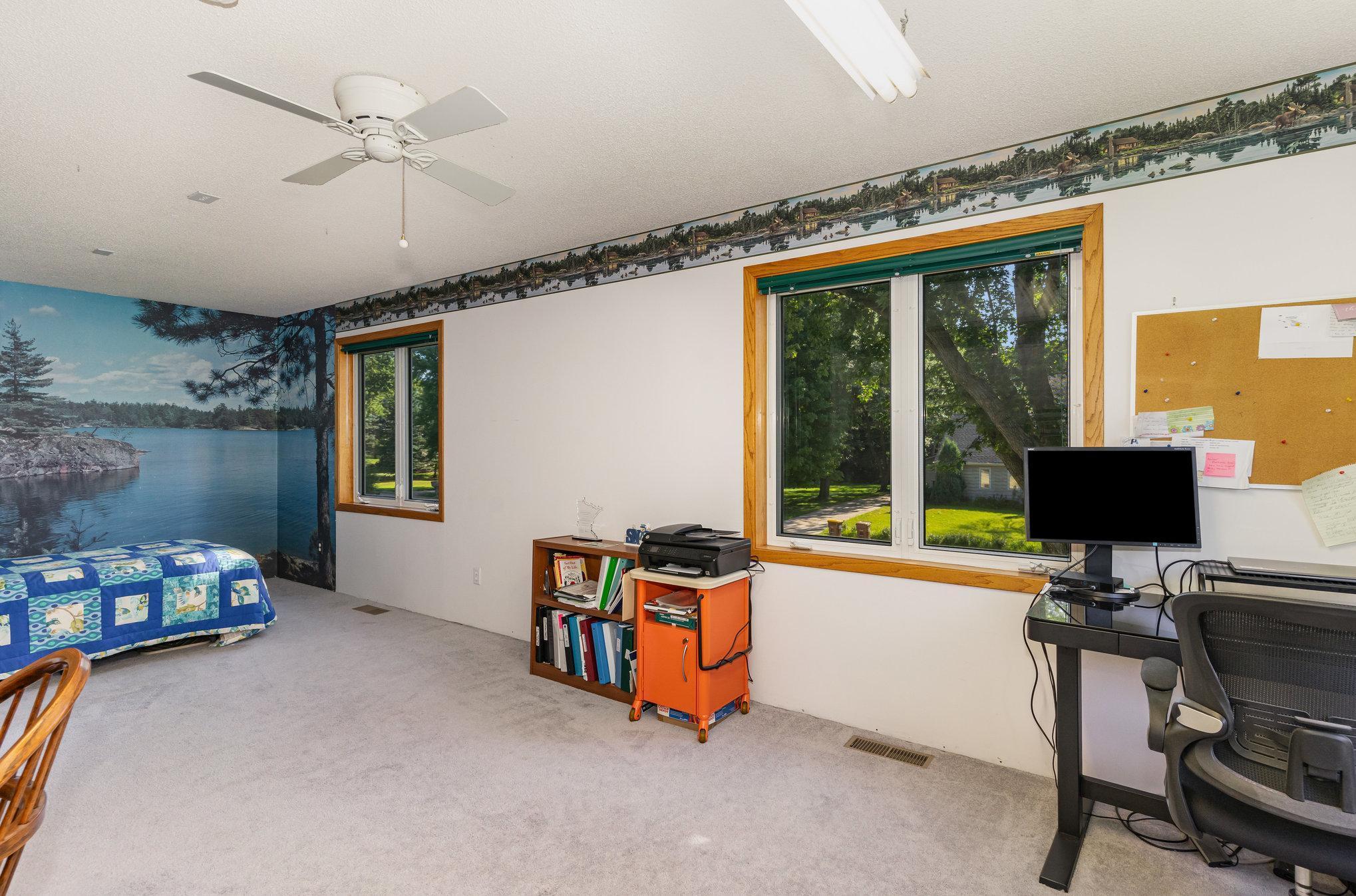 Lakeville, Minnesota, 55044, United States, 5 Bedrooms Bedrooms, ,1 BathroomBathrooms,Residential,For Sale,1933606