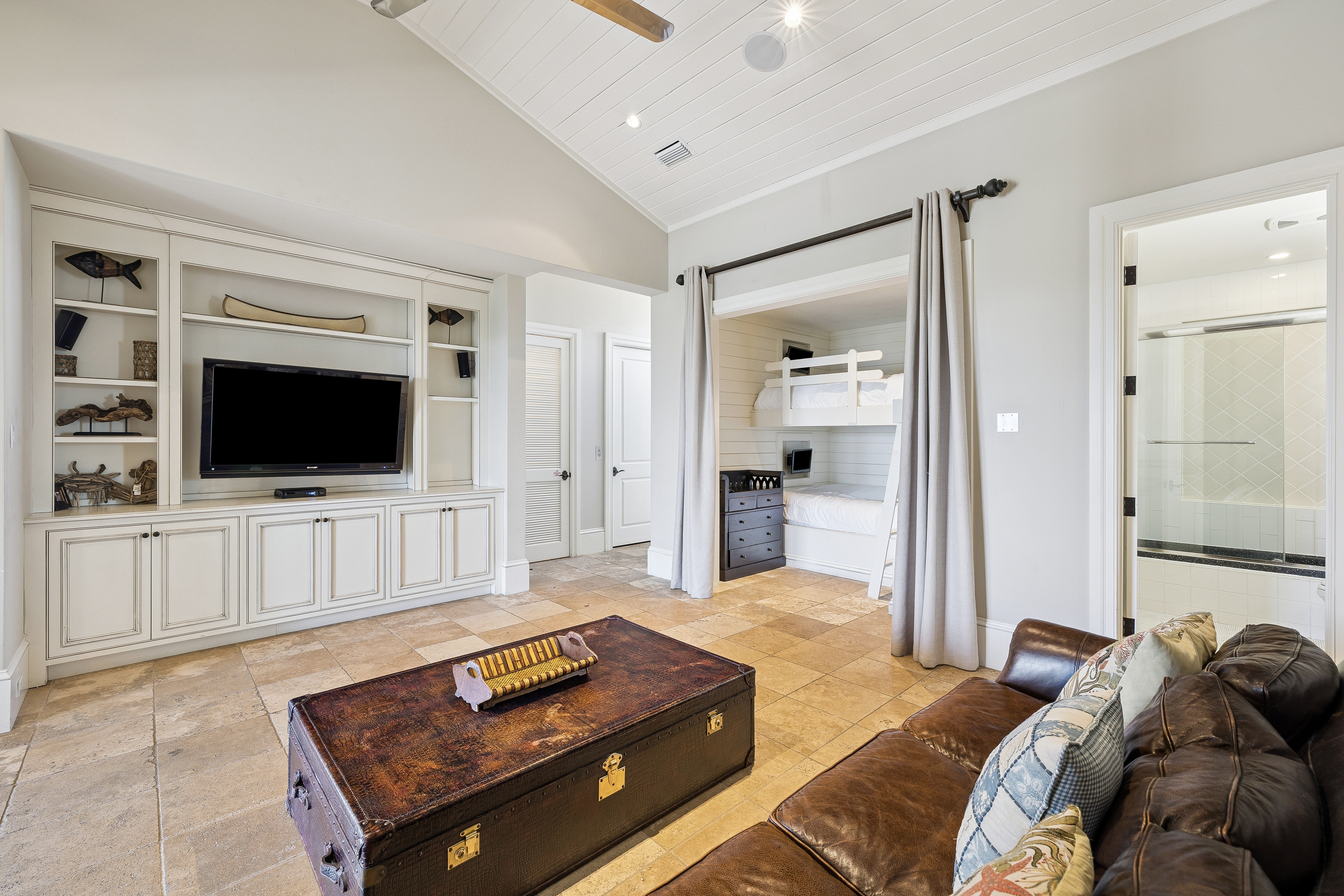  3-Level Destin Estate  Game Room, Rooftop Deck & Outdoor Kitchen - 物件實景