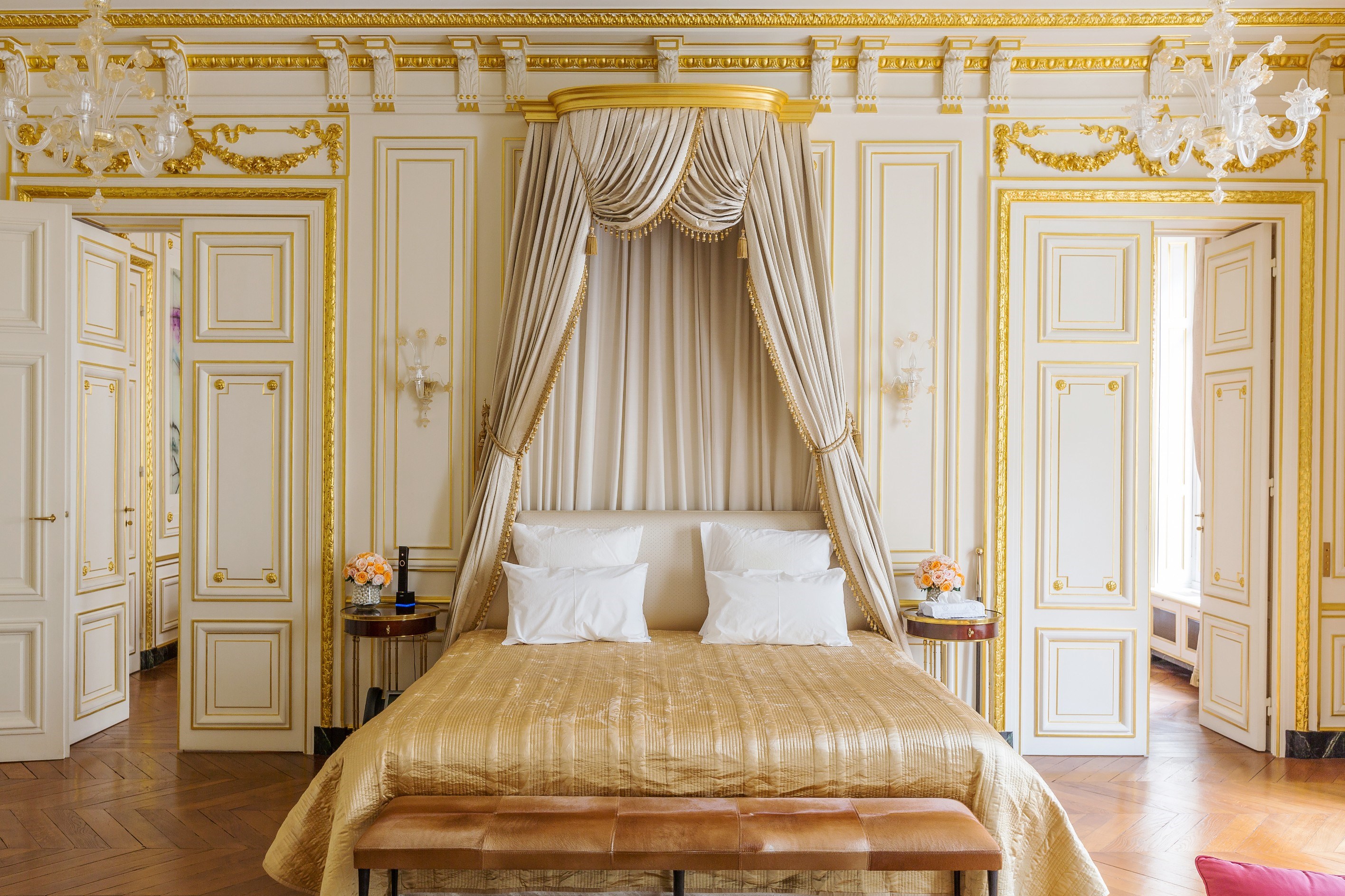  Paris VIII- Beautiful four-bedroom apartment - Palais de l