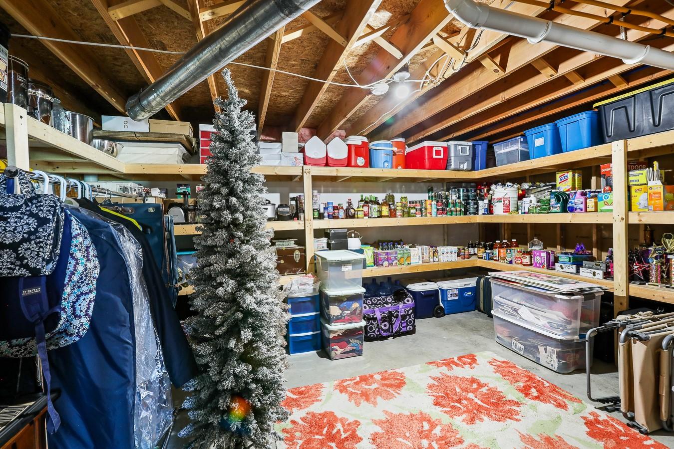 Monroe, Iowa, 50170, United States, 4 Bedrooms Bedrooms, ,3 BathroomsBathrooms,Residential,For Sale,1943338