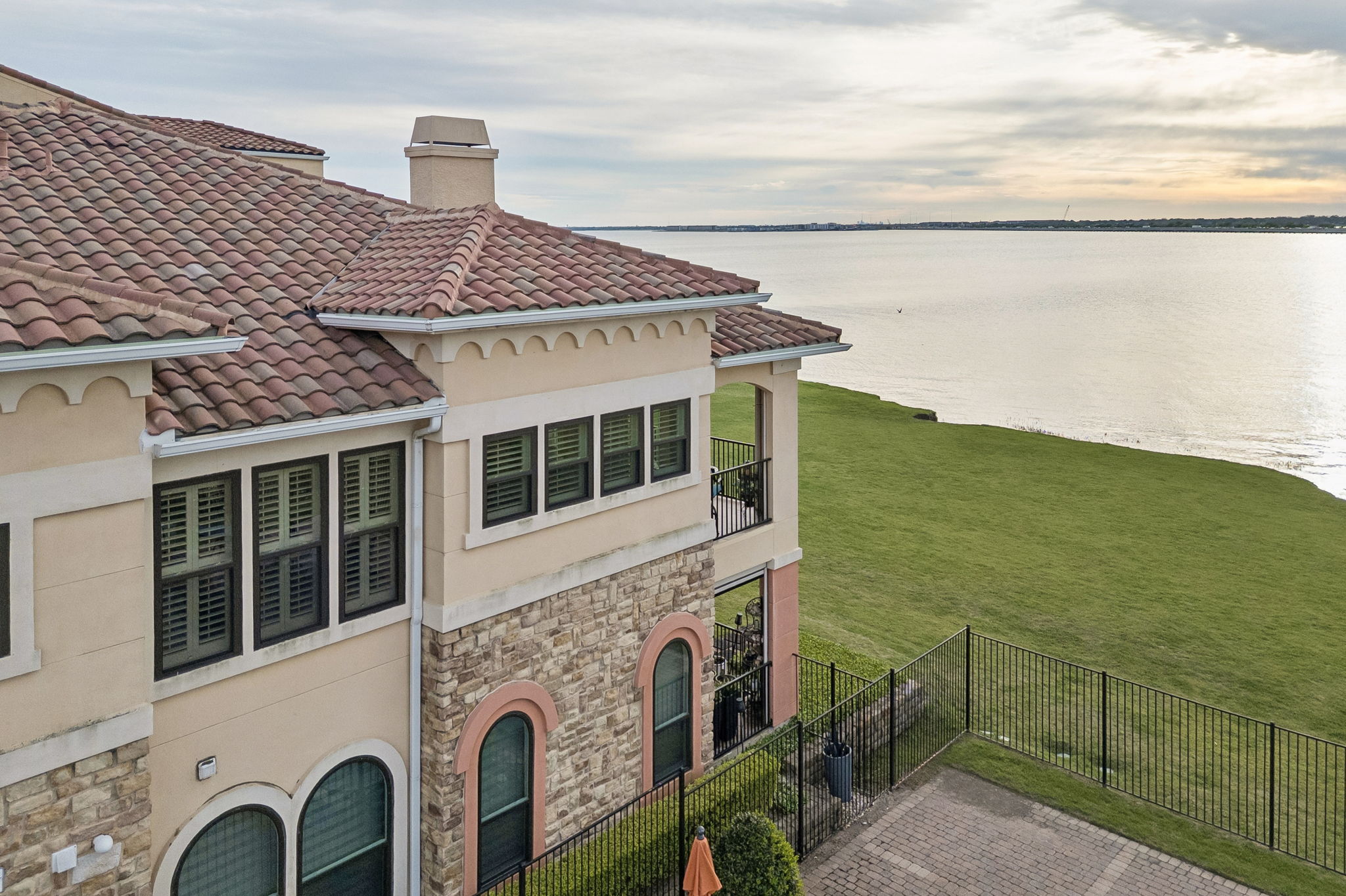  2142 Portofino Drive, Rockwall, TX, 75032 - 物件實景