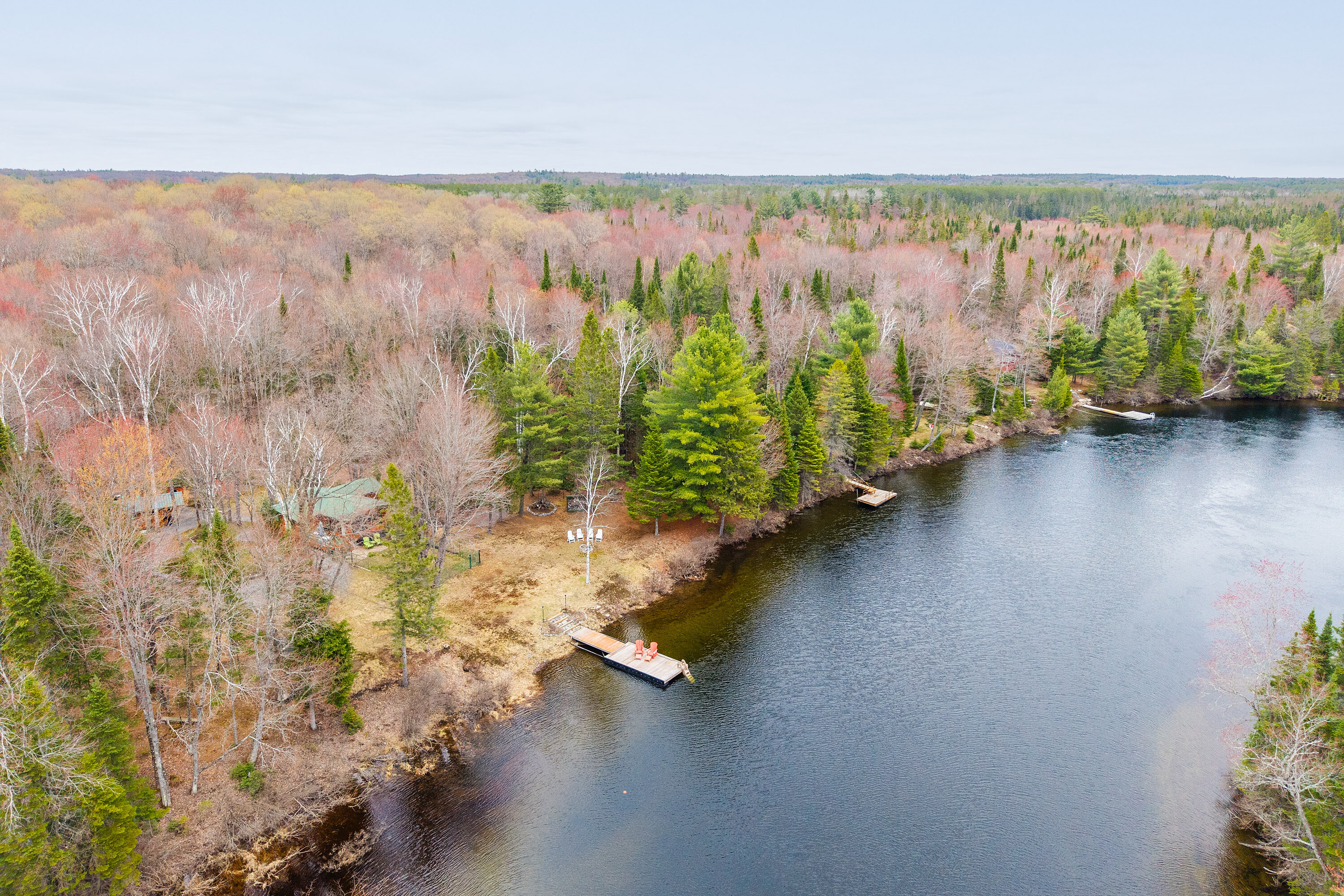  Muskoka River Cottage Charm - 物件實景