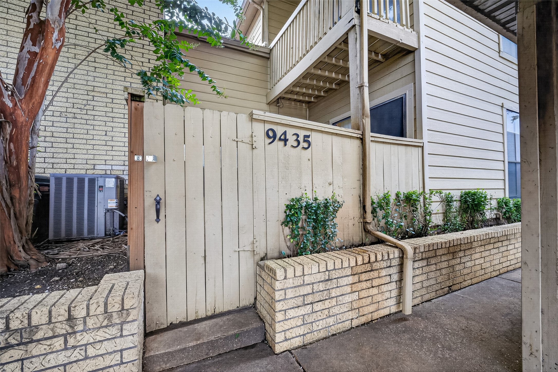 Pagewood Ln, Houston, TX 77063 #1