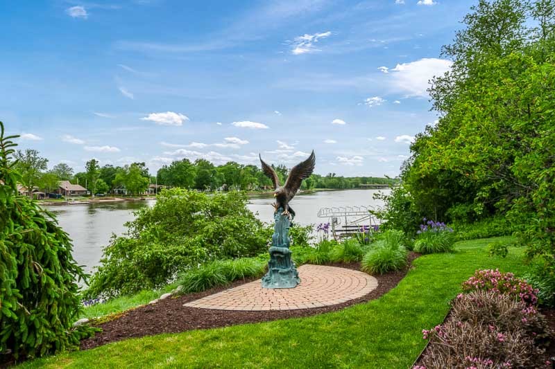 Machesney Park, Illinois, 61115, United States, 4 Bedrooms Bedrooms, ,5 BathroomsBathrooms,Residential,For Sale,2048172