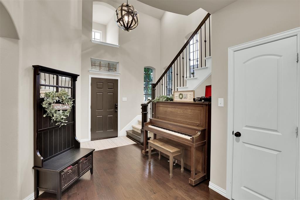 Argyle, Texas, 76226, United States, 4 Bedrooms Bedrooms, ,3 BathroomsBathrooms,Residential,For Sale,1931031