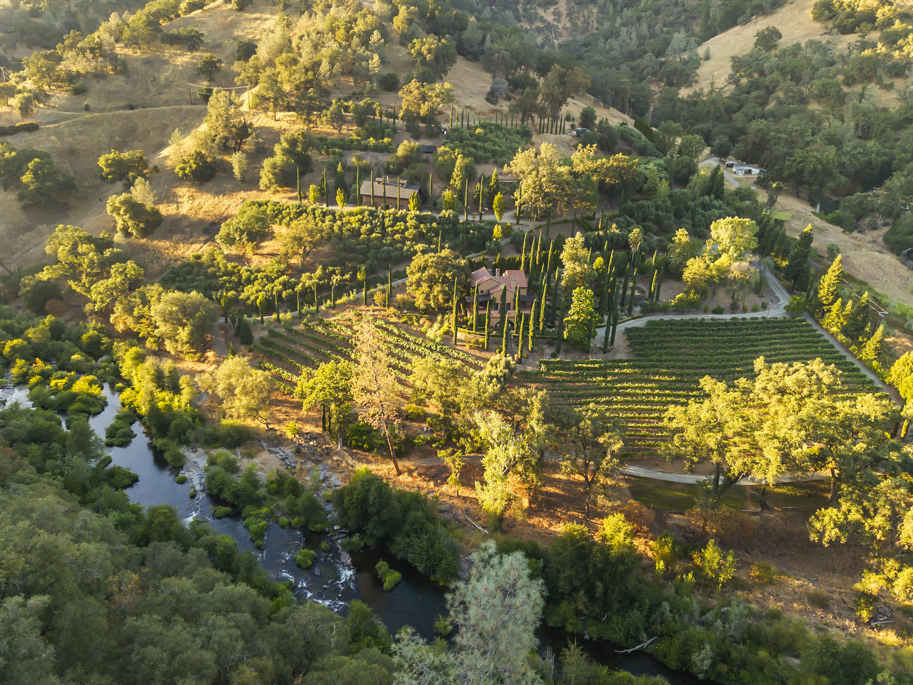  Horizon Canyon  Private 41-Acre Riverfront Estate Between Sacramento & Lake Tah - 物件實景
