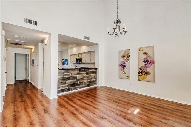San Diego, California, 92123, United States, 3 Bedrooms Bedrooms, ,3 BathroomsBathrooms,Residential,For Sale,2035286