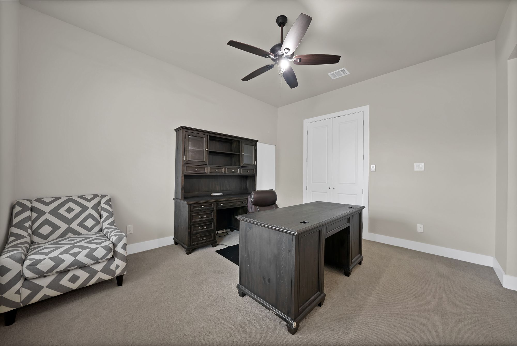  6828 Chase Street, North Richland Hills, TX, 76182 - 物件實景