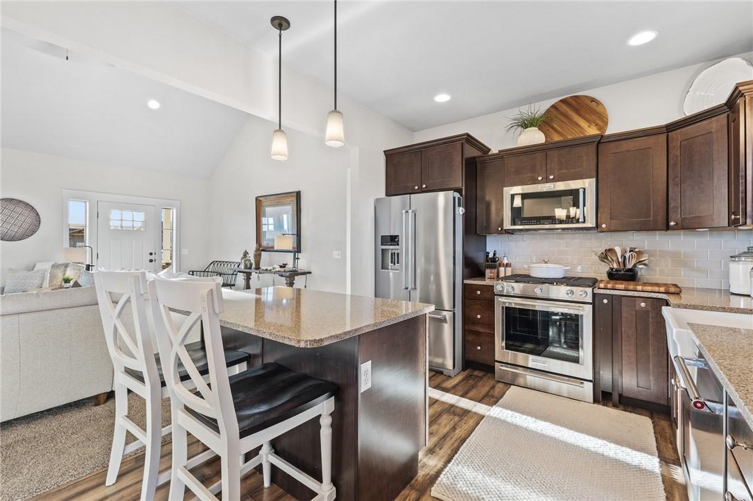 Laurel, Montana, 59044, United States, 4 Bedrooms Bedrooms, ,2 BathroomsBathrooms,Residential,For Sale,1987566