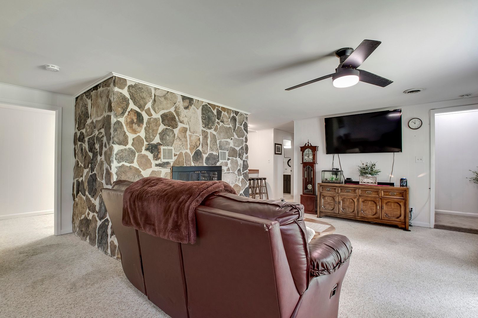 Harriman, Tennessee, 37748, United States, 3 Bedrooms Bedrooms, ,3 BathroomsBathrooms,Residential,For Sale,2011405