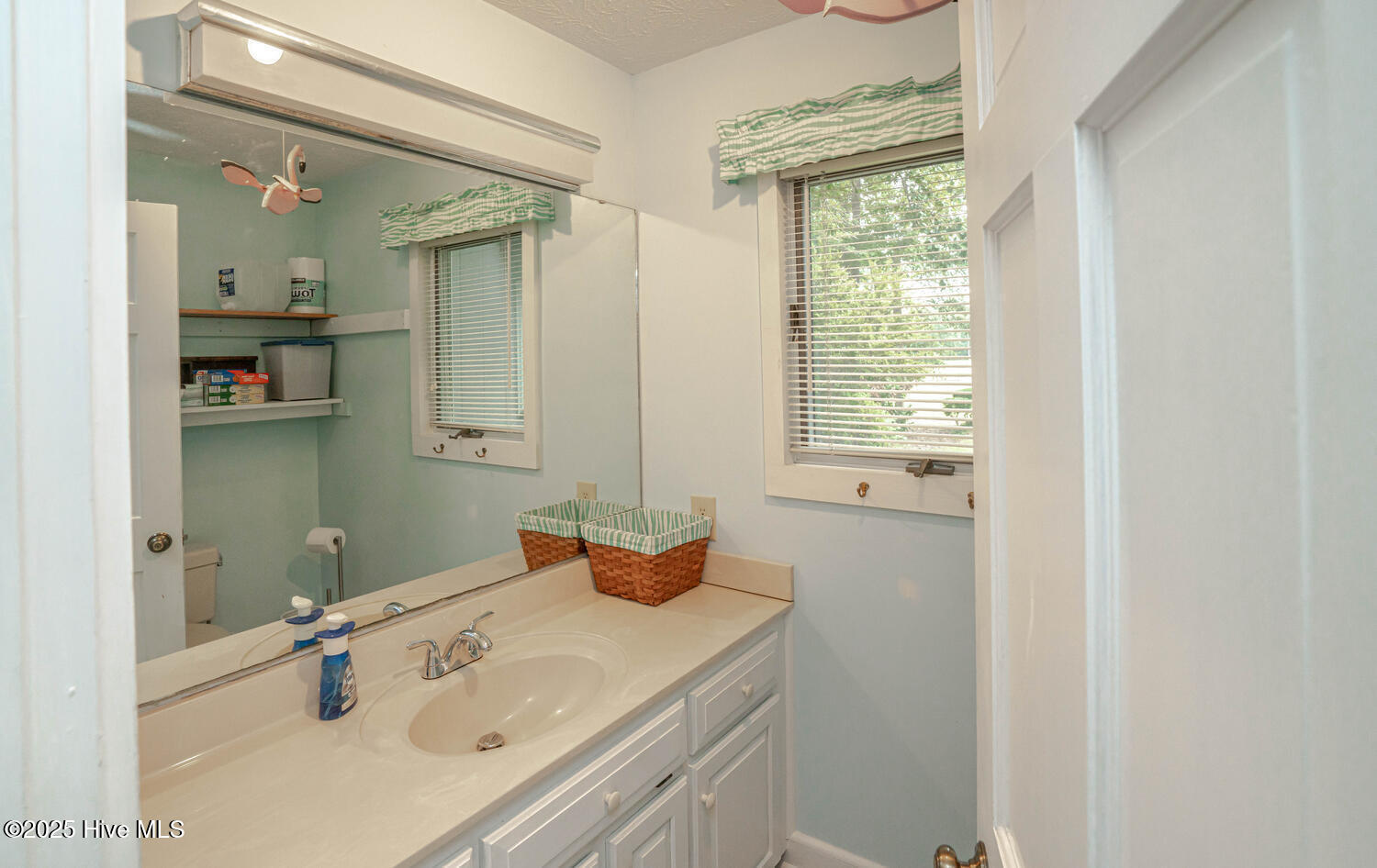 Ocean Isle Beach, North Carolina, 28469, United States, 3 Bedrooms Bedrooms, ,3 BathroomsBathrooms,Residential,For Sale,1913216