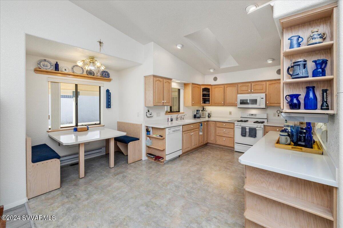 360 W Finnie Flat Rd #16, Camp Verde, Arizona, 86322, United States, 3 Bedrooms Bedrooms, ,2 BathroomsBathrooms,Residential,For Sale,360 W Finnie Flat Rd #16,1510971