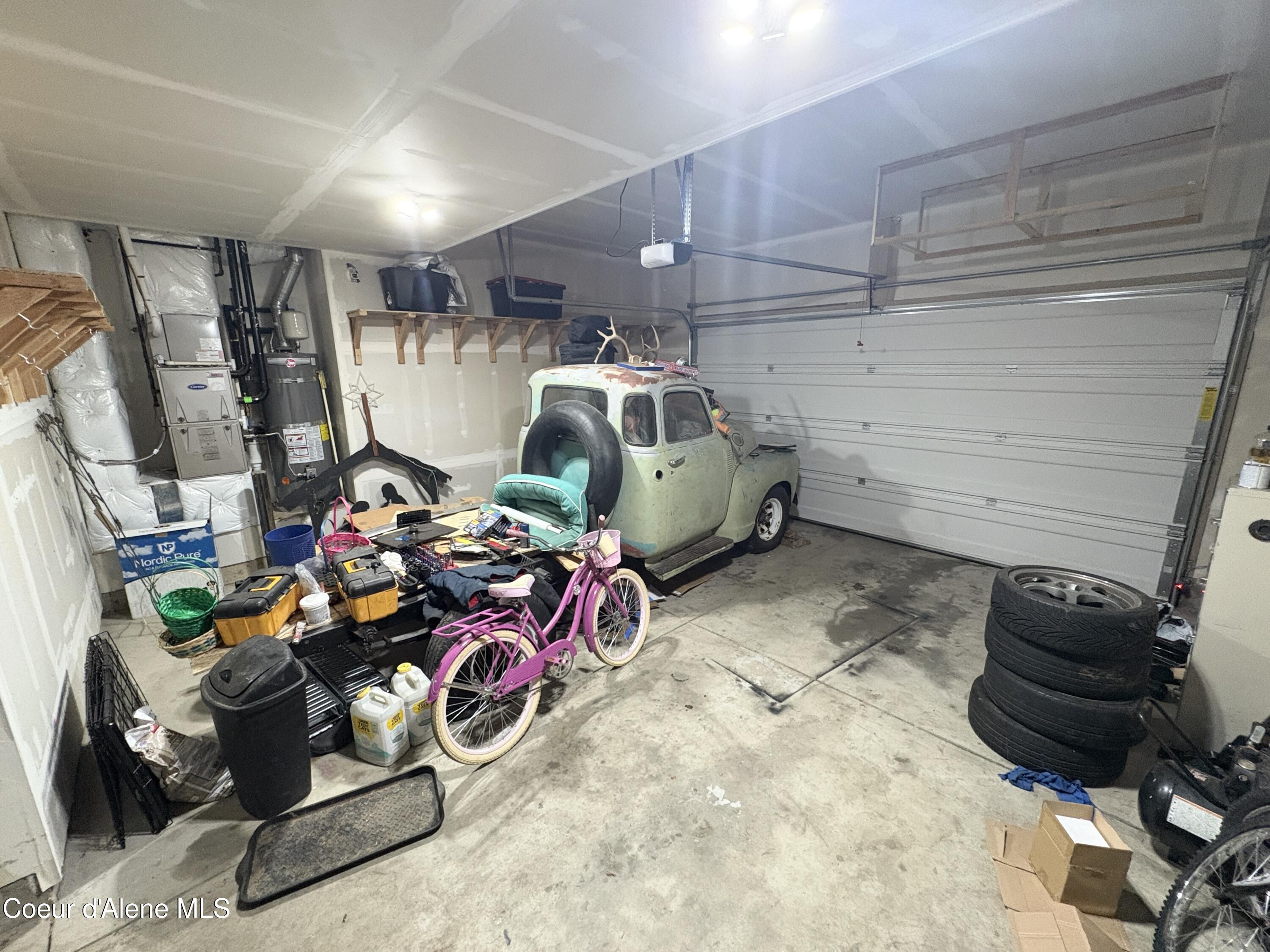 Post Falls, Idaho, 83854, United States, 3 Bedrooms Bedrooms, ,3 BathroomsBathrooms,Residential,For Sale,1998715