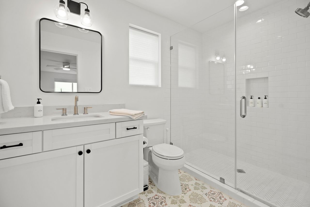 Jamaica Beach, Texas, 77554, United States, 3 Bedrooms Bedrooms, ,2 BathroomsBathrooms,Residential,For Sale,1997516