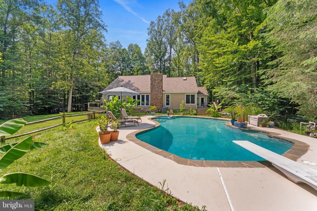 Spotsylvania, Virginia, 22551, United States, 5 Bedrooms Bedrooms, ,4 BathroomsBathrooms,Residential,For Sale,1885804