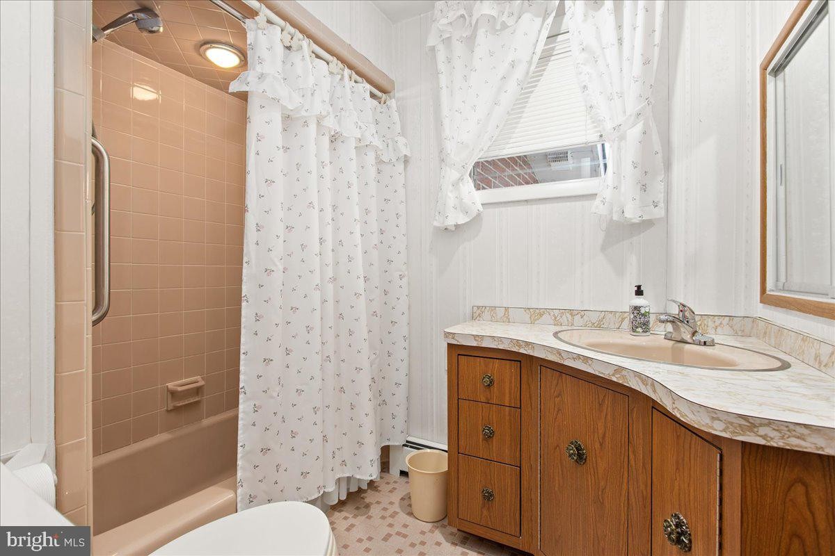 424 ALAMEDA PARKWAY, ARNOLD, Maryland, 21012, United States, 3 Bedrooms Bedrooms, ,2 BathroomsBathrooms,Residential,For Sale,424 ALAMEDA PARKWAY,1411957