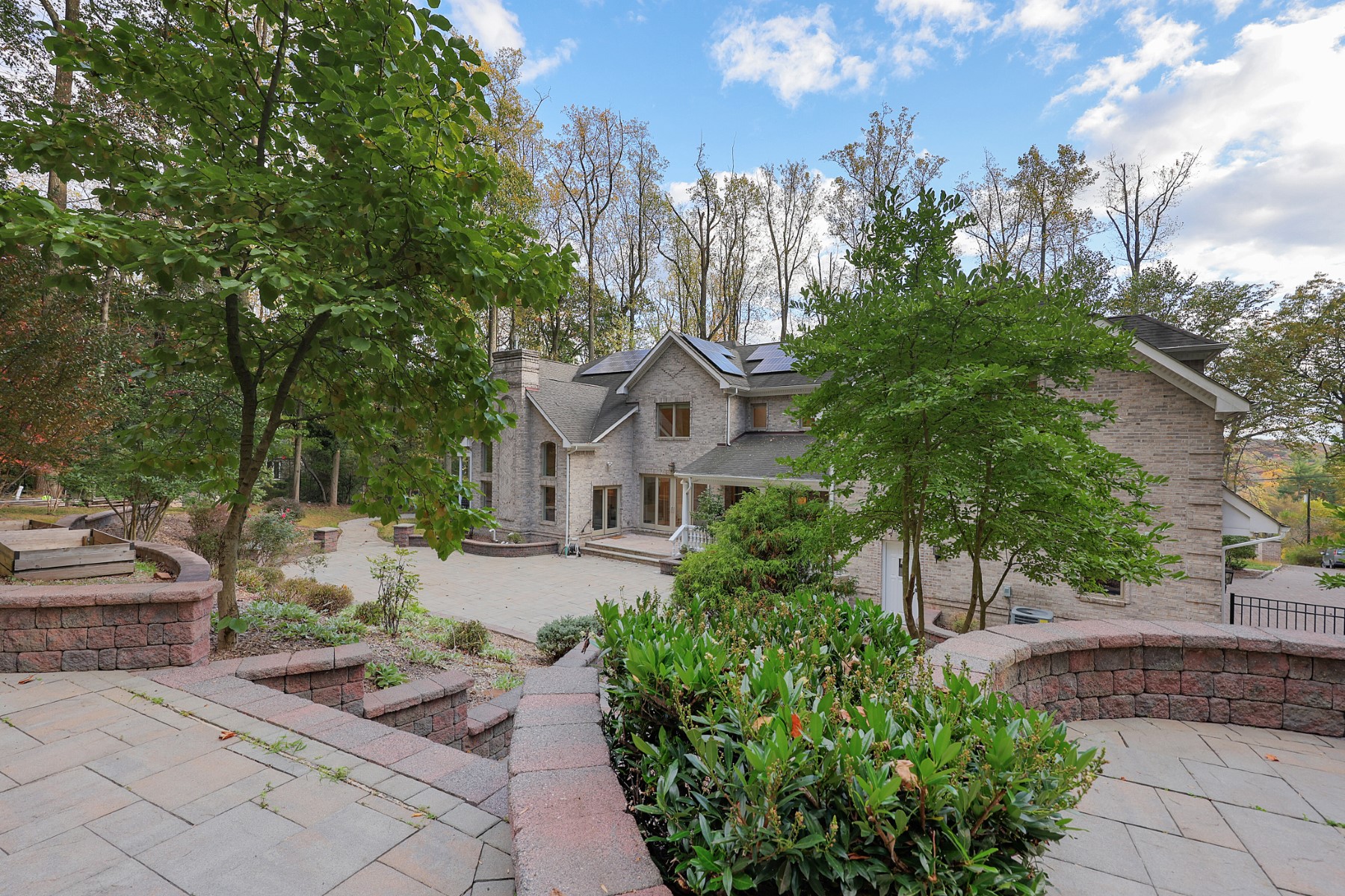  Elegant Estate Home Built With Perfection In Mind - 物件實景