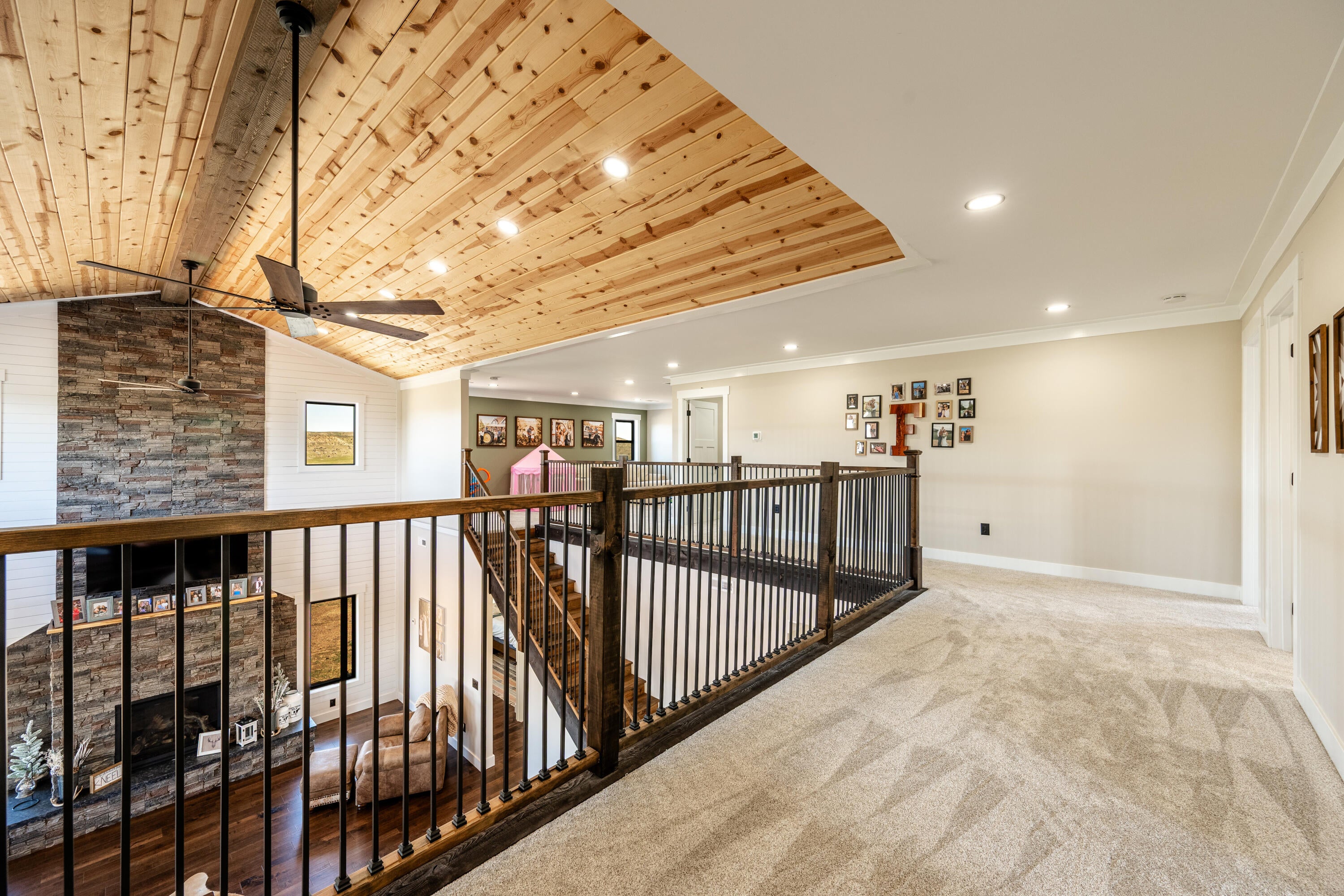 Ranchester, Wyoming, 82839, United States, 5 Bedrooms Bedrooms, ,4 BathroomsBathrooms,Residential,For Sale,2016525