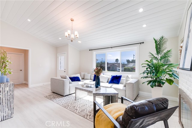 6171 Cleon Avenue, North Hollywood, California, 91606, United States, ,Residential,For Sale,6171 Cleon Avenue,1180800