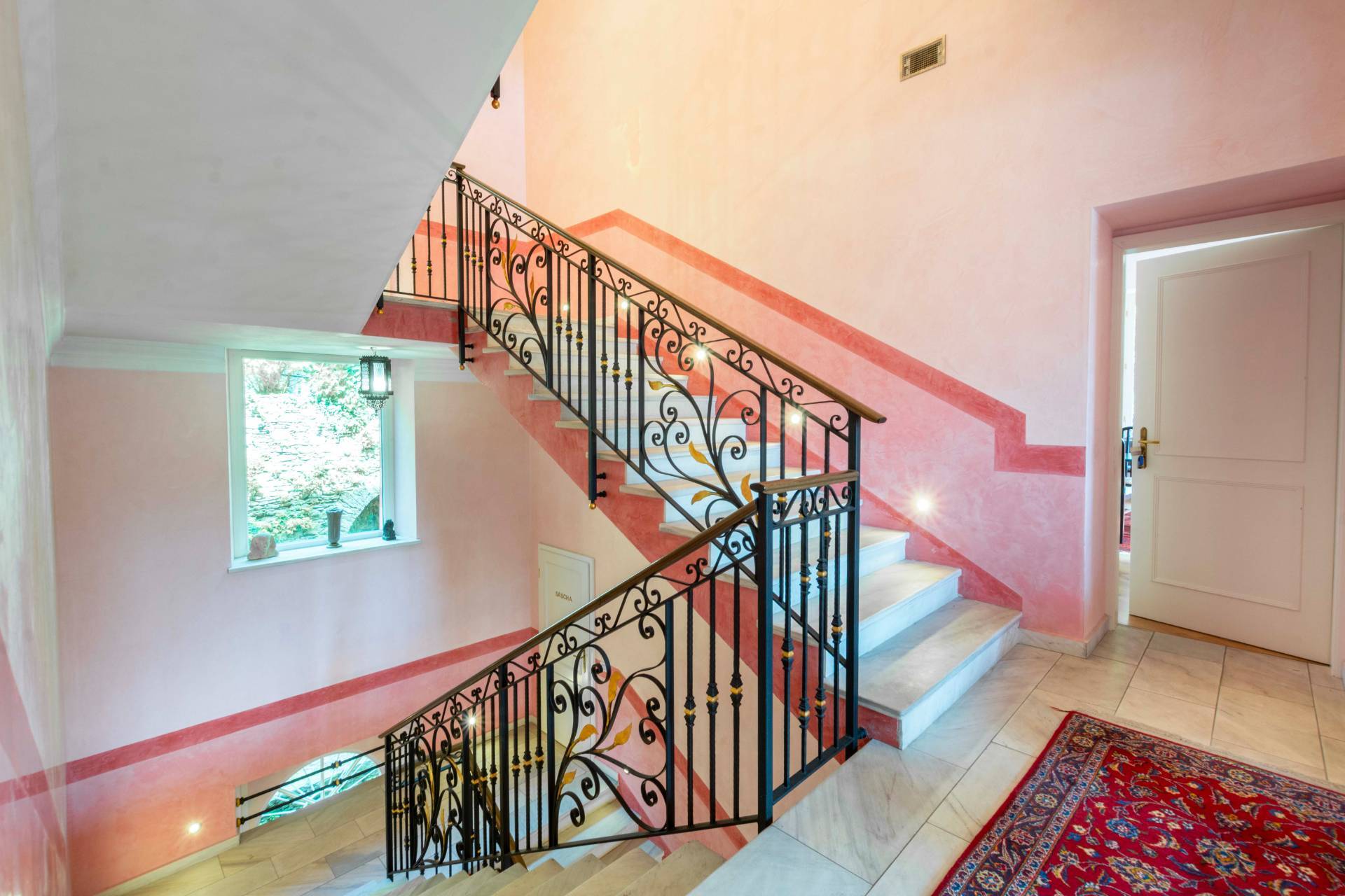 Ghiffa, Verbano-Cusio-Ossola, 28055, IT, 9 Bedrooms Bedrooms, ,11 BathroomsBathrooms,Residential,For Sale,1829137